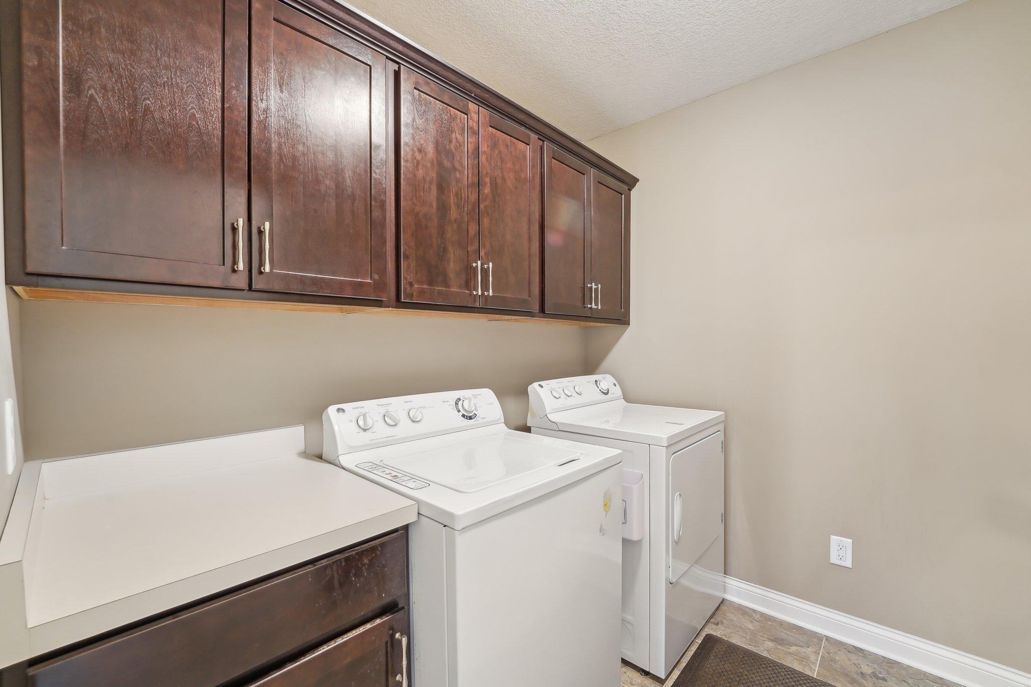 16932 Eventide Way, Lakeville, Minnesota image 24