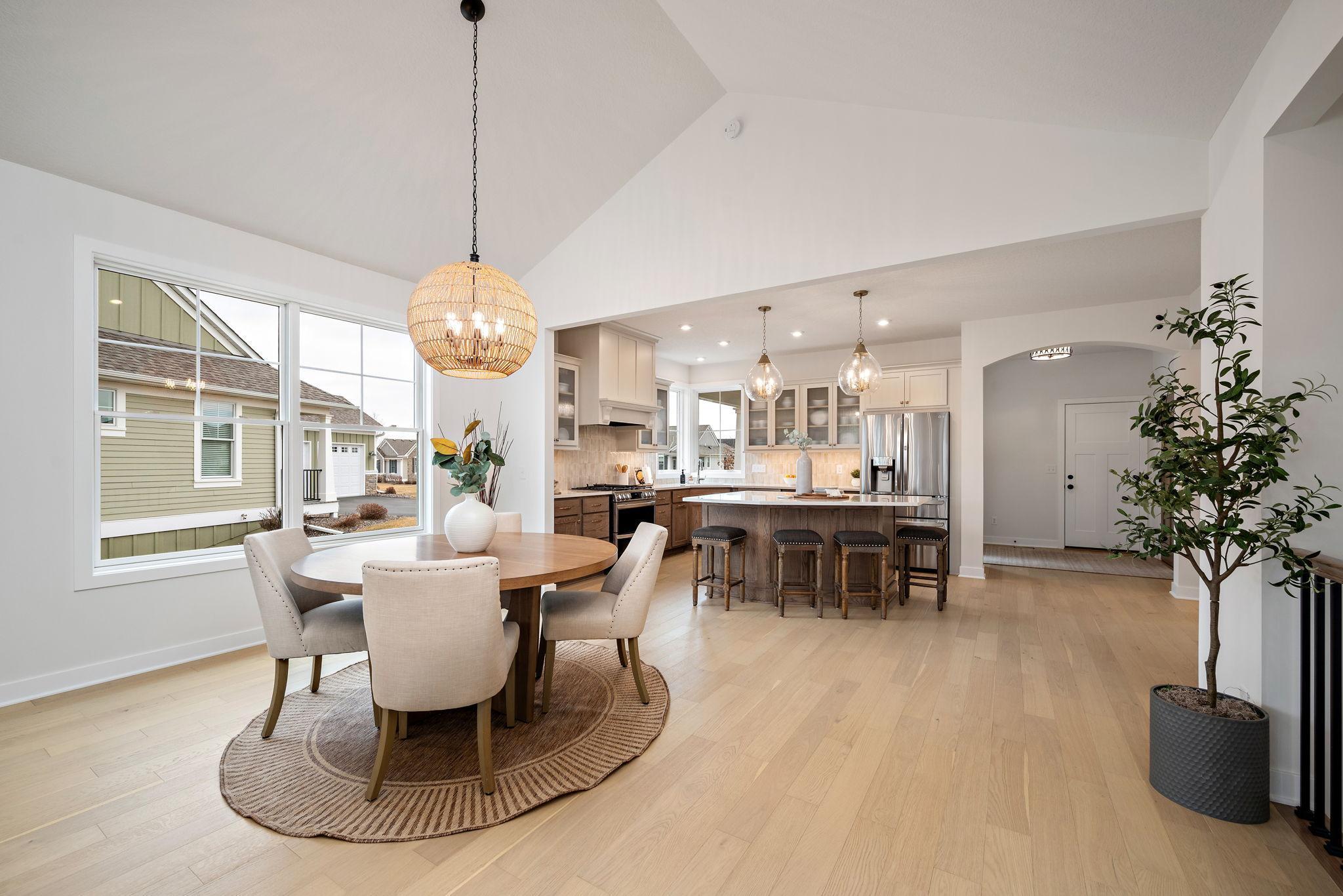 4855 Sunflower Bay, Woodbury, Minnesota image 9