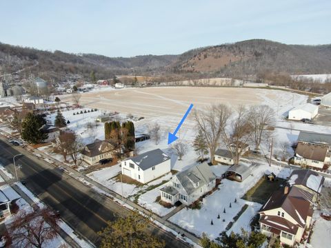 Homes For Sale - 116 Mill Street<br/> Fillmore County, Peterson, MN 55962