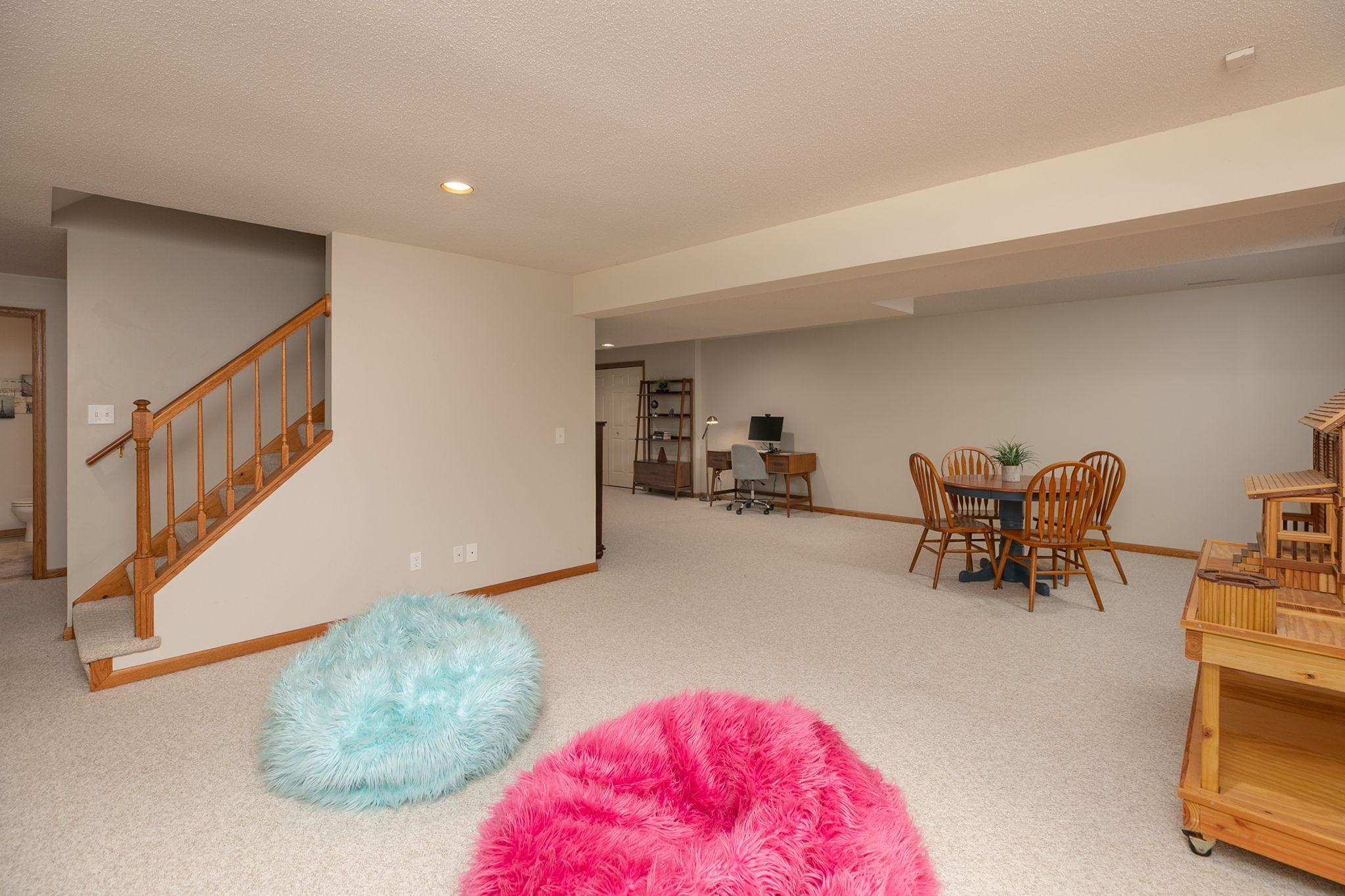 2244 Folwell Drive, Rochester, Minnesota image 38