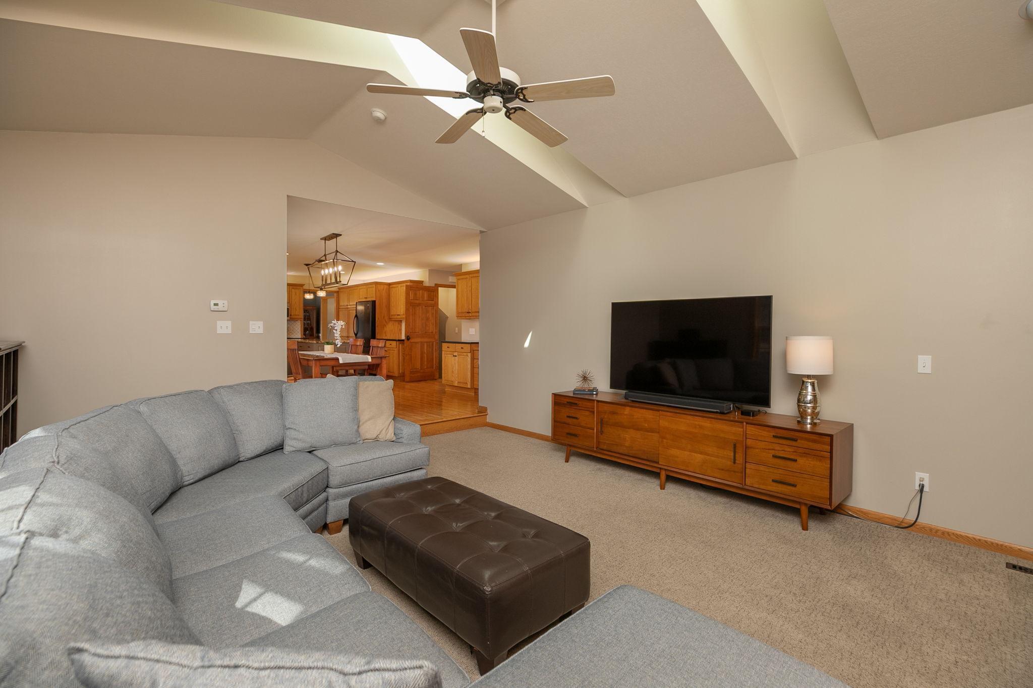 2244 Folwell Drive, Rochester, Minnesota image 23