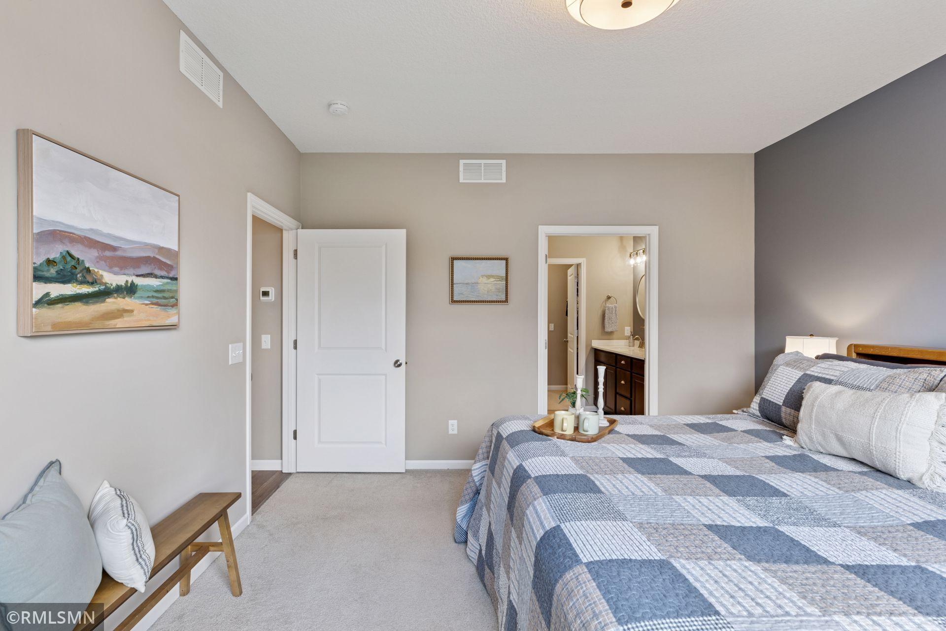 5053 Sunstream Lane, Saint Paul, Minnesota image 25