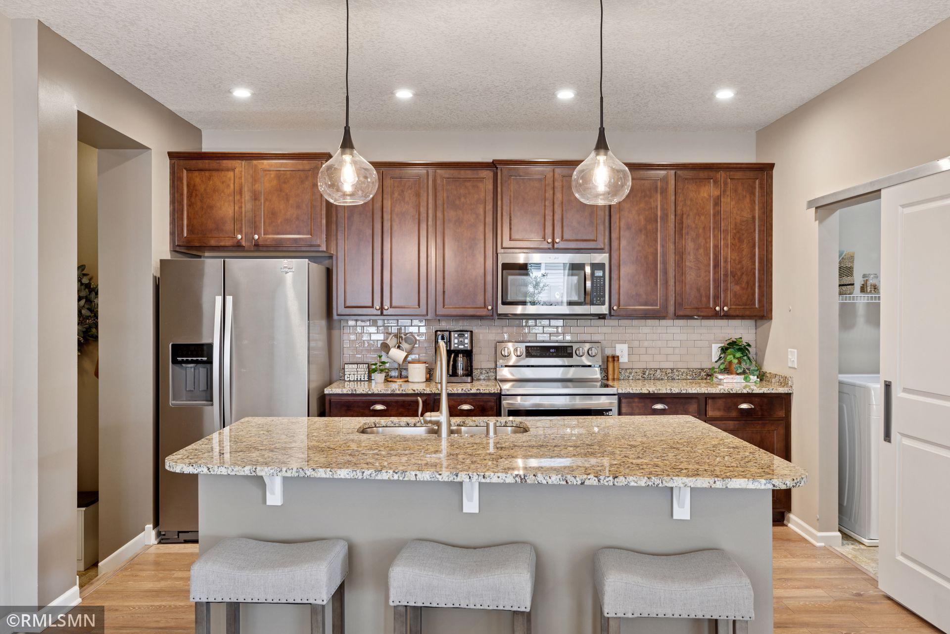 5053 Sunstream Lane, Saint Paul, Minnesota image 17