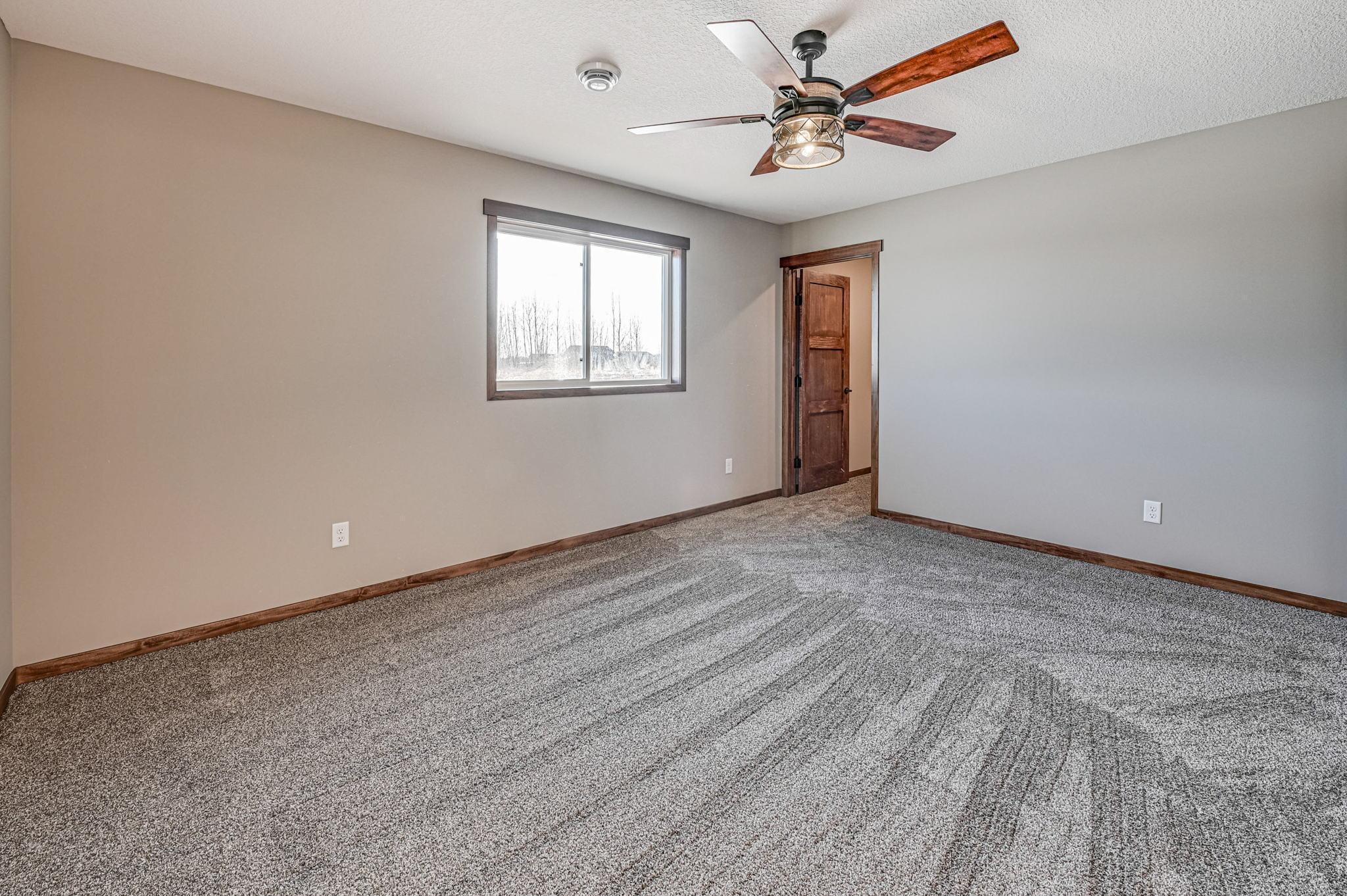 41341 Peterson Avenue, North Branch, Minnesota image 36