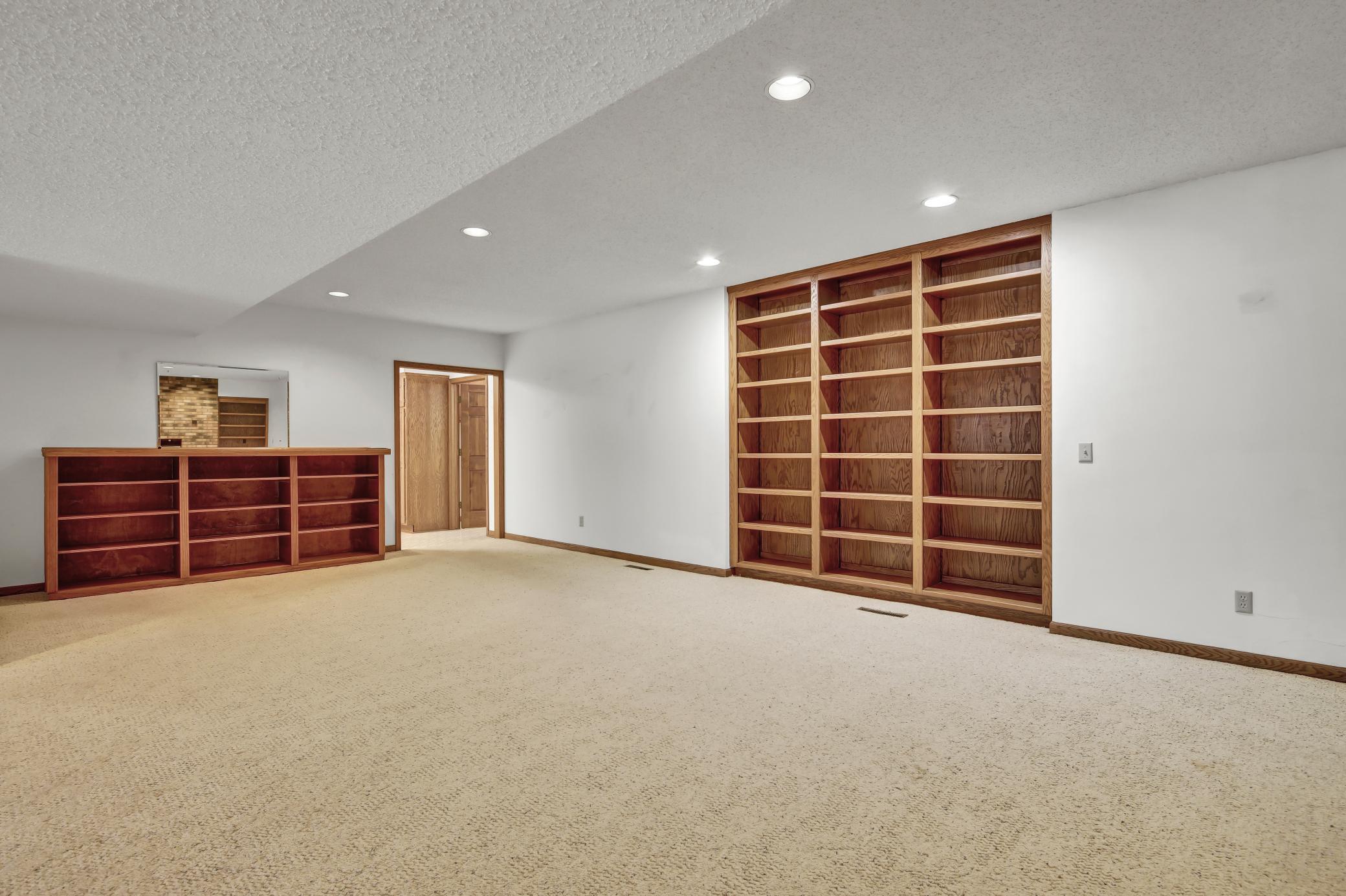 5470 Saint Mary Drive, Rochester, Minnesota image 46