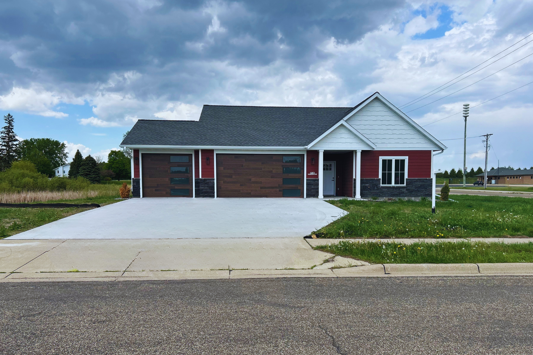 480 Stoneridge Lane, Owatonna, Minnesota image 1