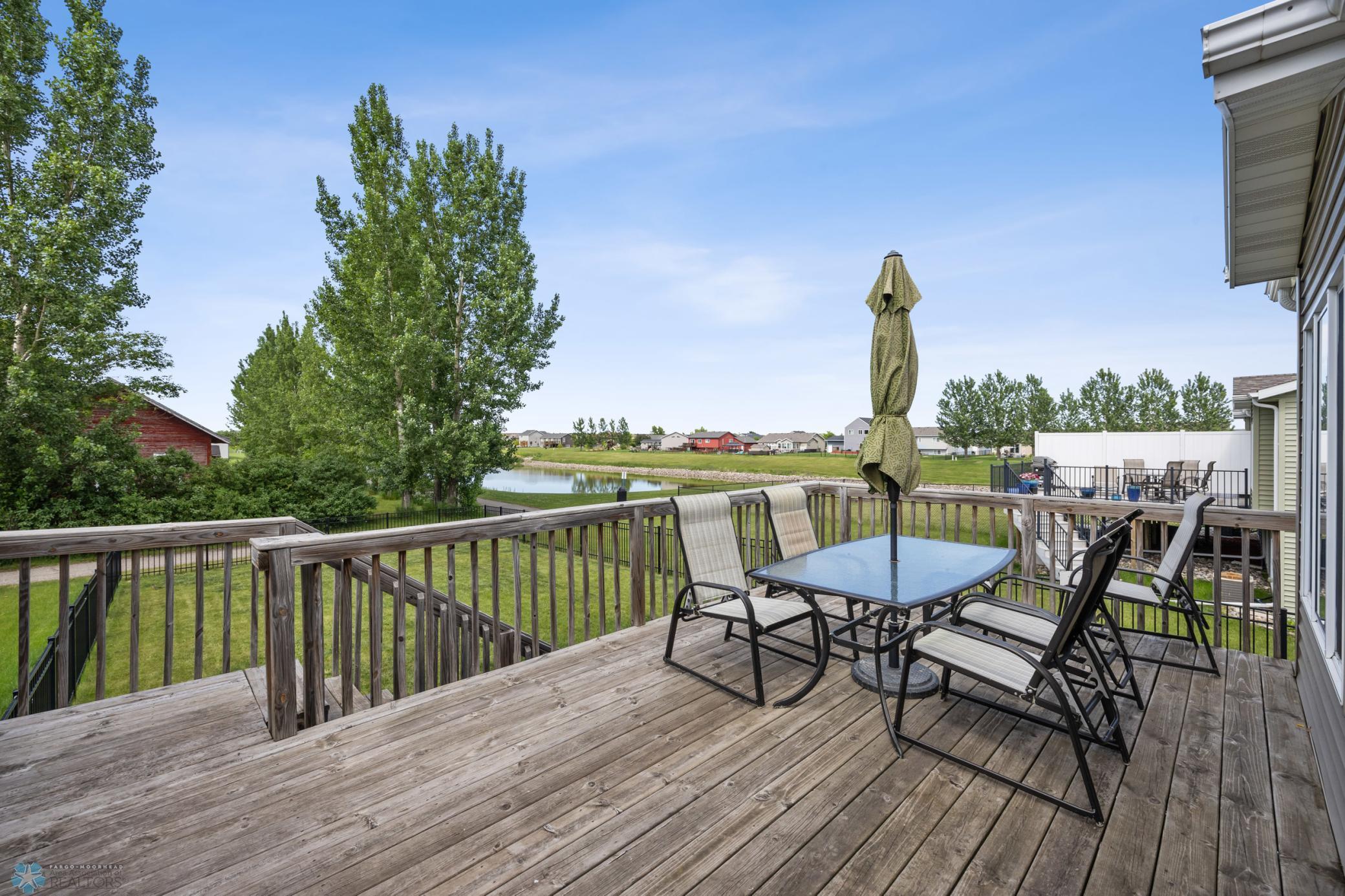 Moorhead, Minnesota 56560, United States, 3 Bedrooms Bedrooms, ,2 BathroomsBathrooms,Residential,Pending,155818