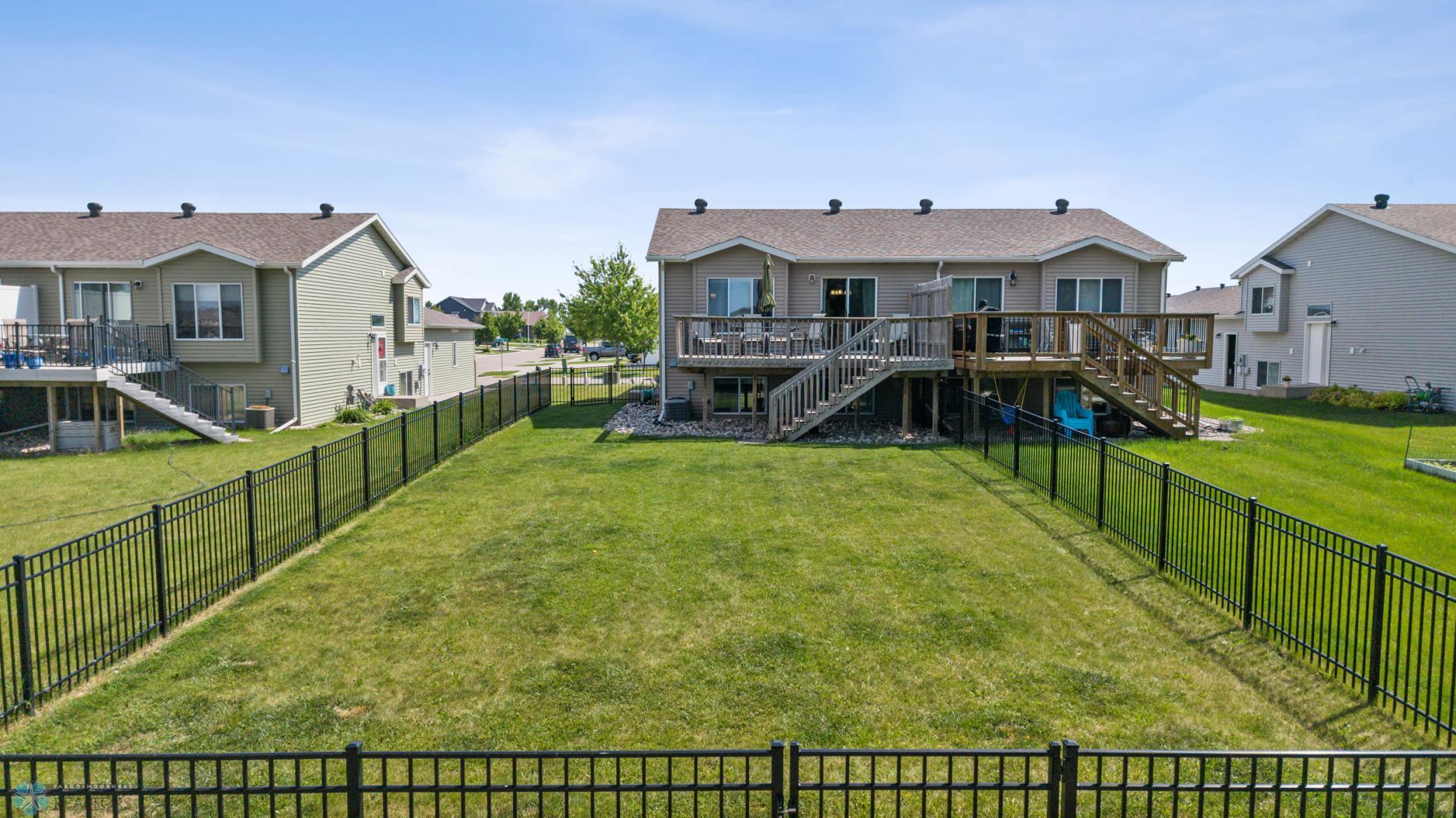 Moorhead, Minnesota 56560, United States, 3 Bedrooms Bedrooms, ,2 BathroomsBathrooms,Residential,Pending,155818