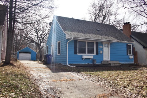 Homes For Sale - 1660 Jessamine Avenue<br/> Ramsey County, Saint Paul, MN 55106