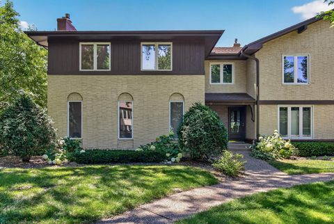 Townhouse For Sale - 1870 Eagle Ridge Drive<br/> Dakota County, Saint Paul, MN 55118