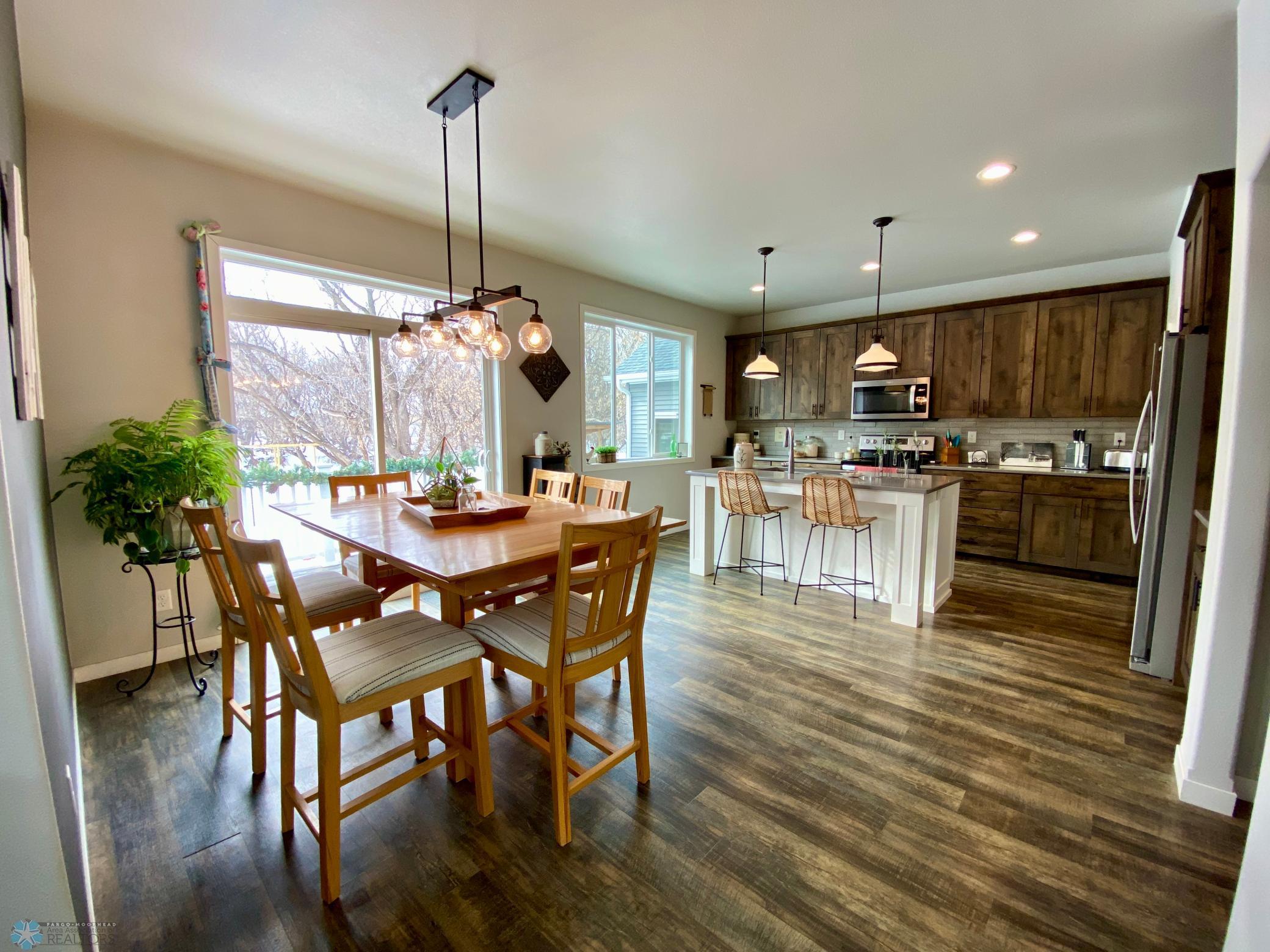 1288 Goldenwood Drive, West Fargo, North Dakota image 6
