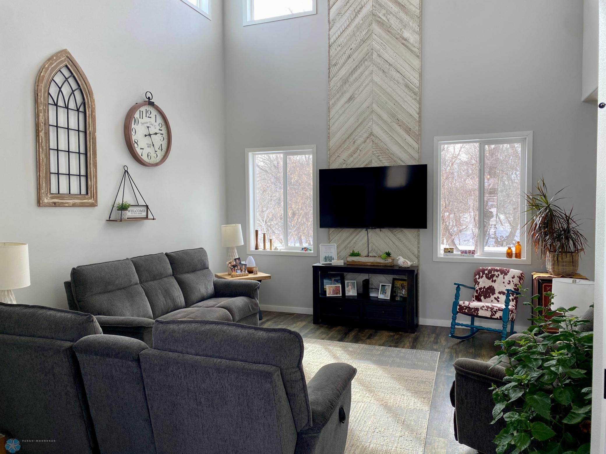 1288 Goldenwood Drive, West Fargo, North Dakota image 4
