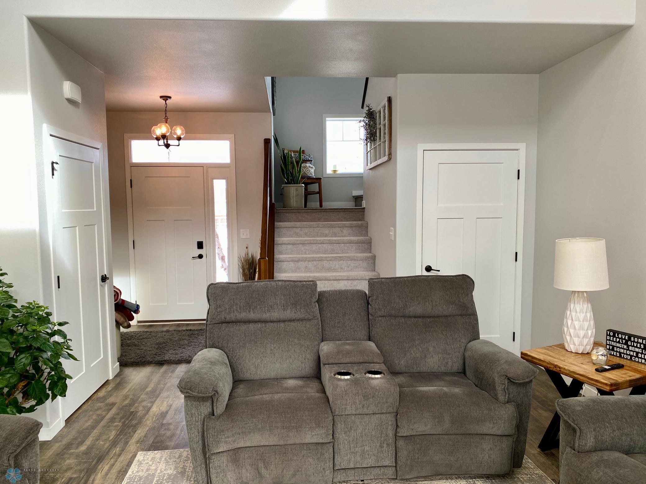 1288 Goldenwood Drive, West Fargo, North Dakota image 3