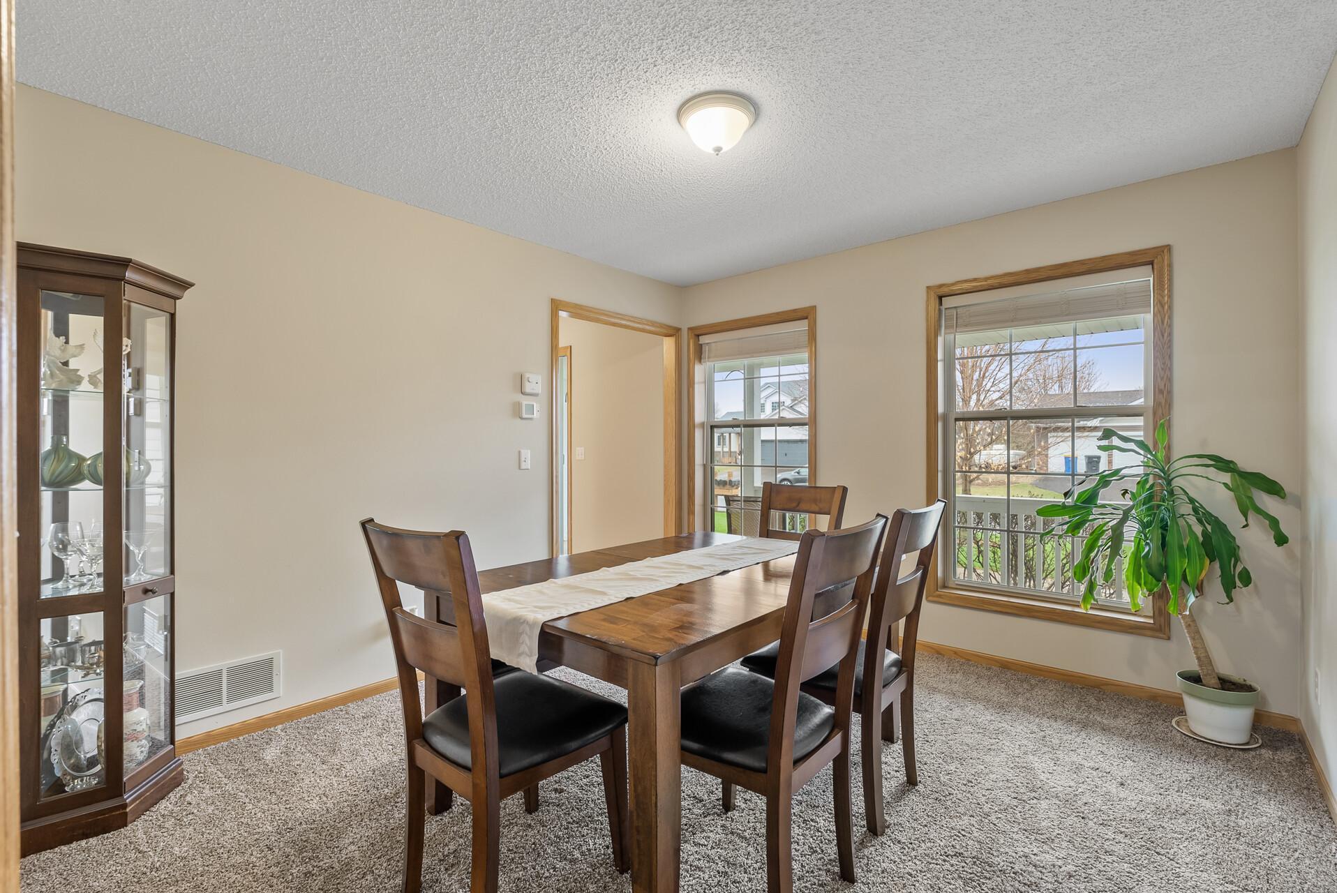10386 34th Place, Saint Michael, Minnesota image 3