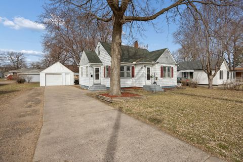 Homes For Sale - 231 12th Avenue<br/> Stearns County, Waite Park, MN 56387