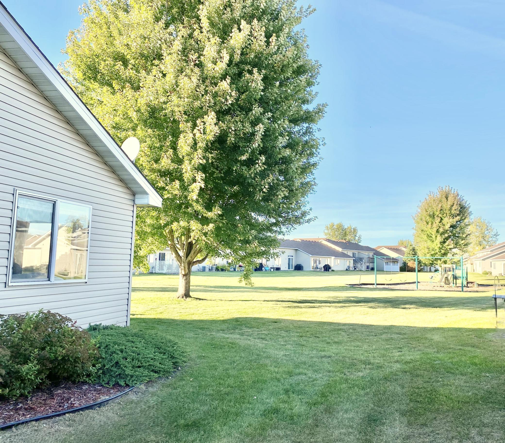2184 Cleveland Way, Cambridge, Minnesota image 3