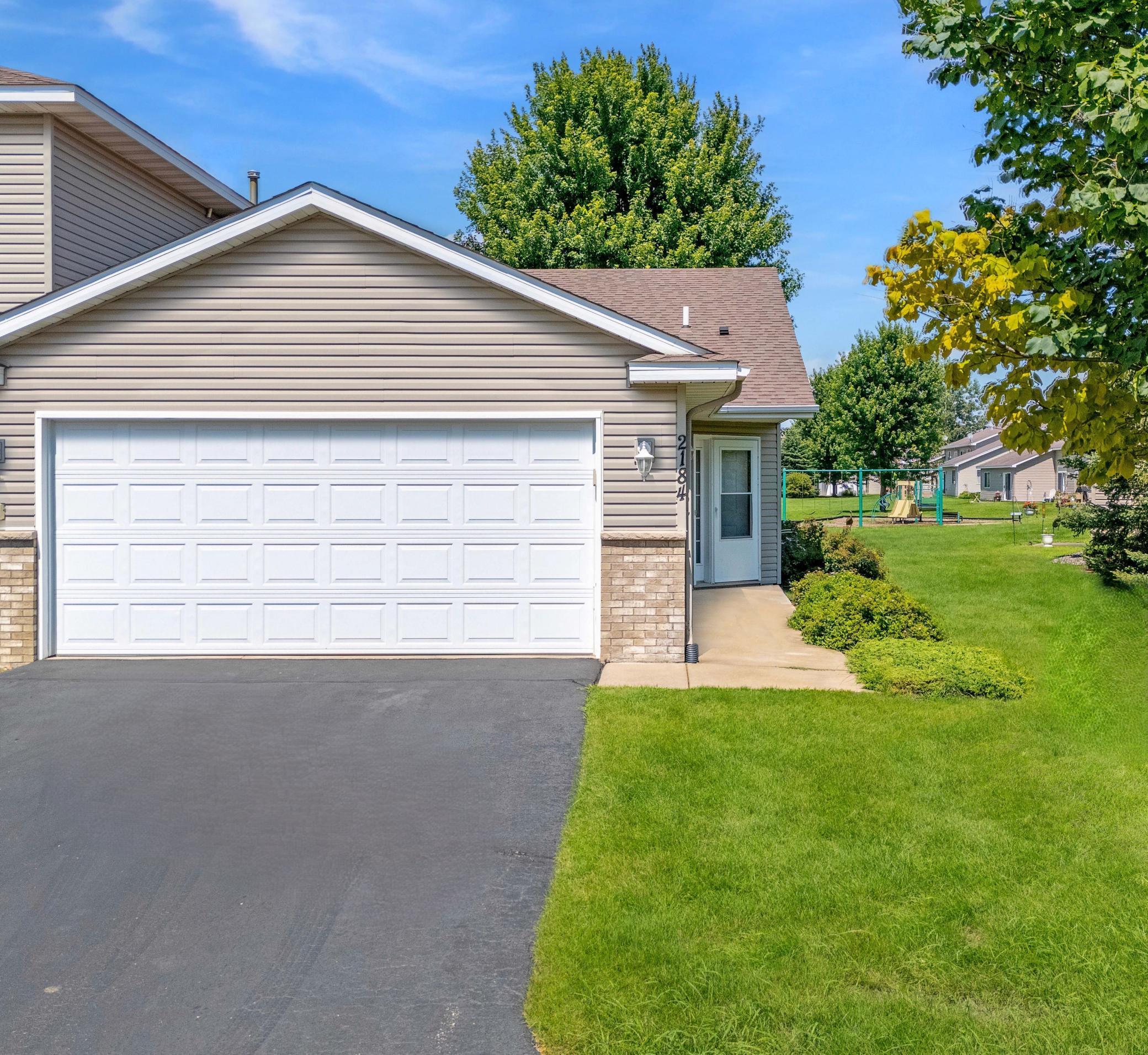 2184 Cleveland Way, Cambridge, Minnesota image 1