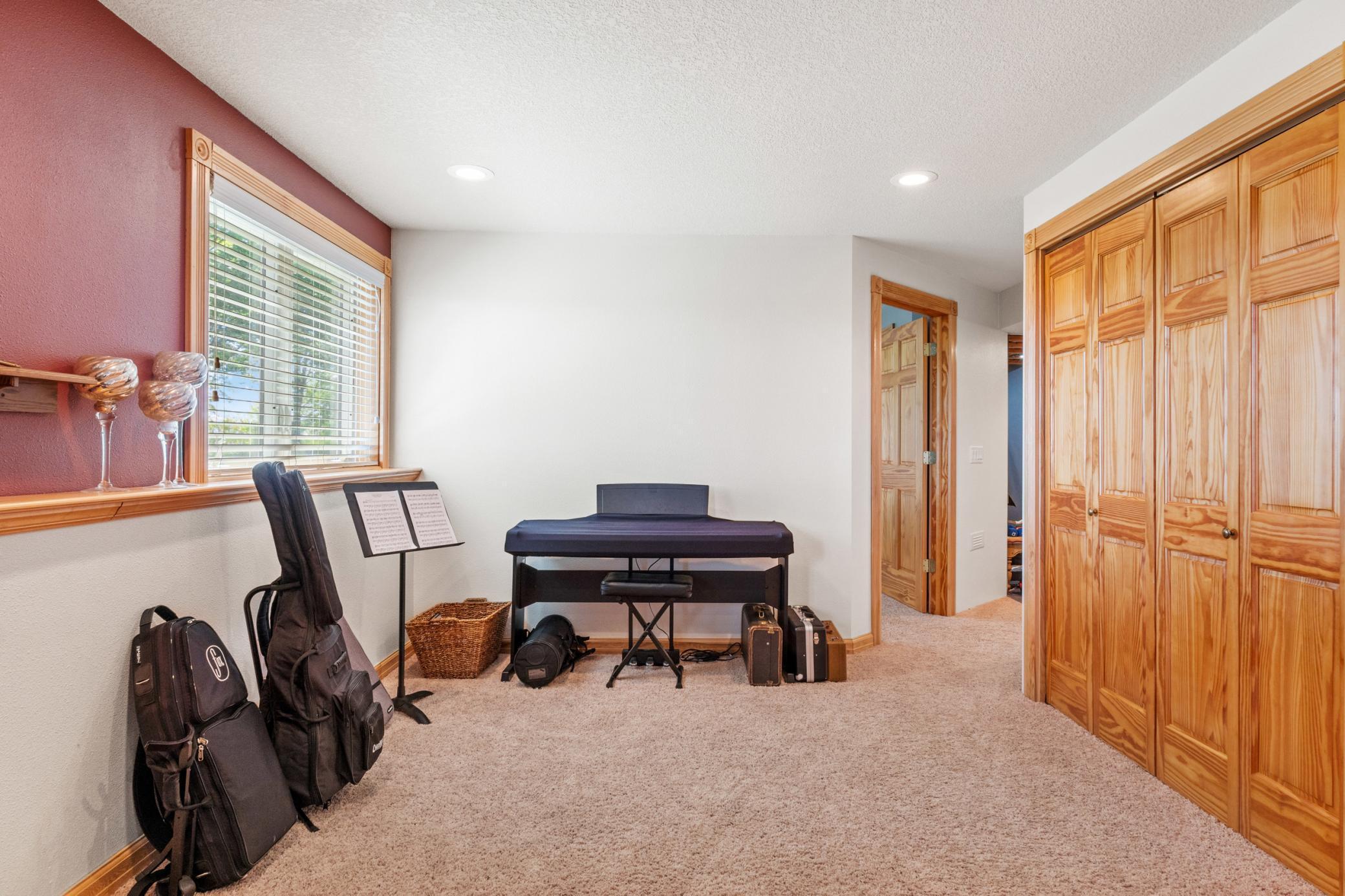 2032 Westwood Drive, Faribault, Minnesota image 36