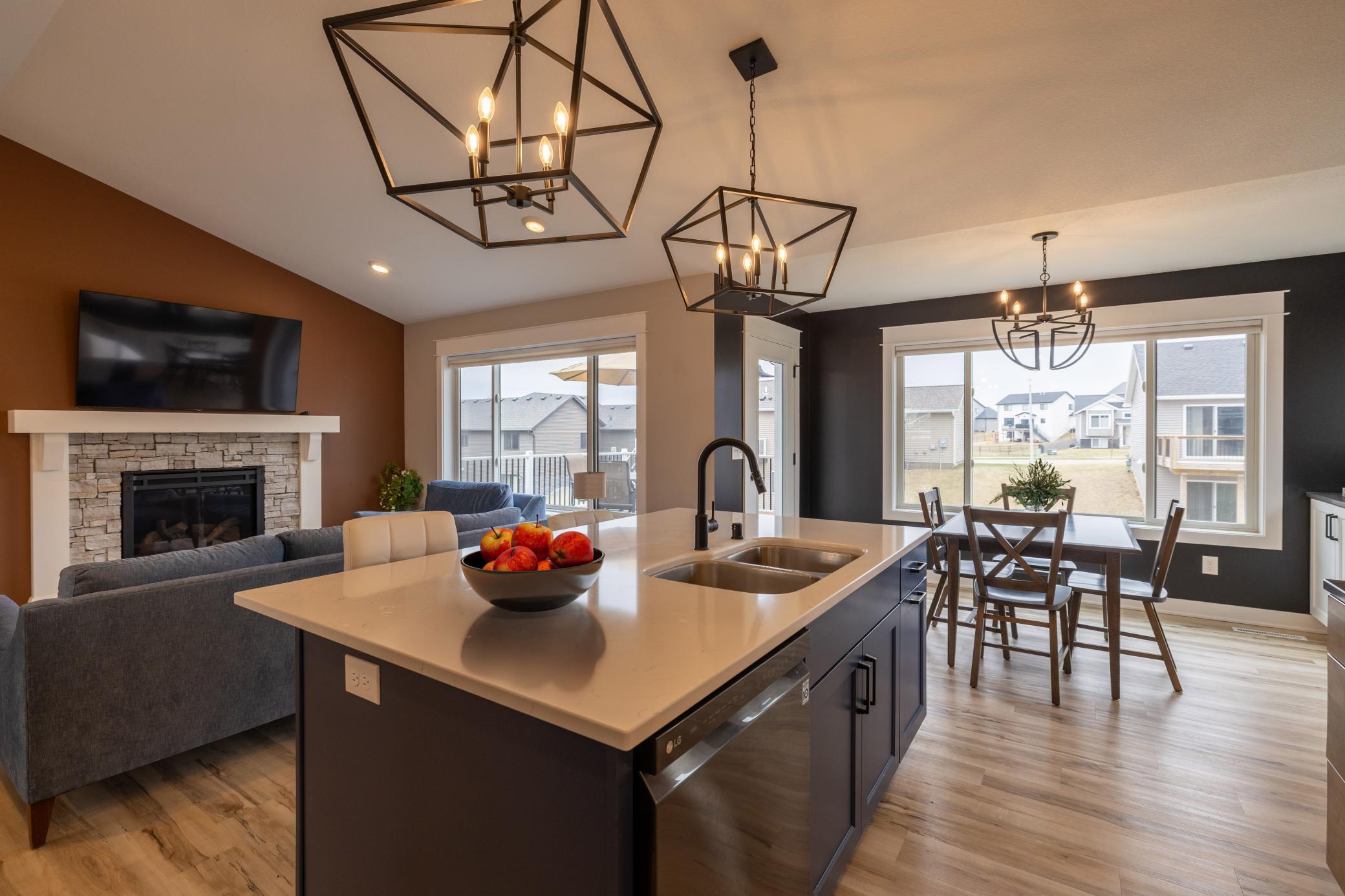 4276 Silver Ridge Place, Rochester, Minnesota image 9