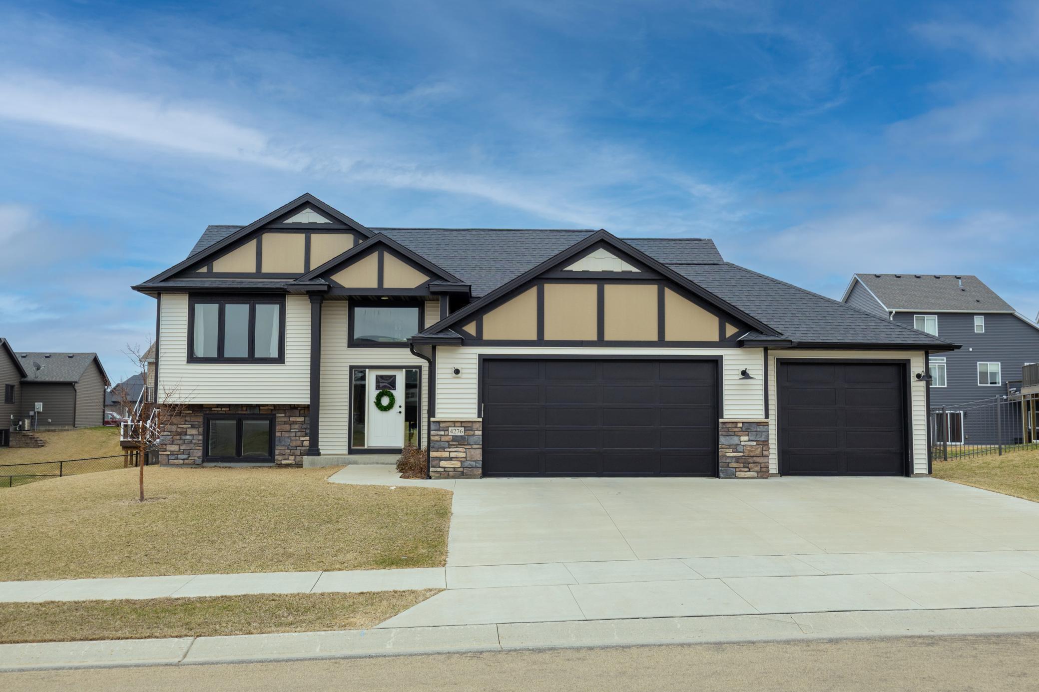 4276 Silver Ridge Place, Rochester, Minnesota image 1