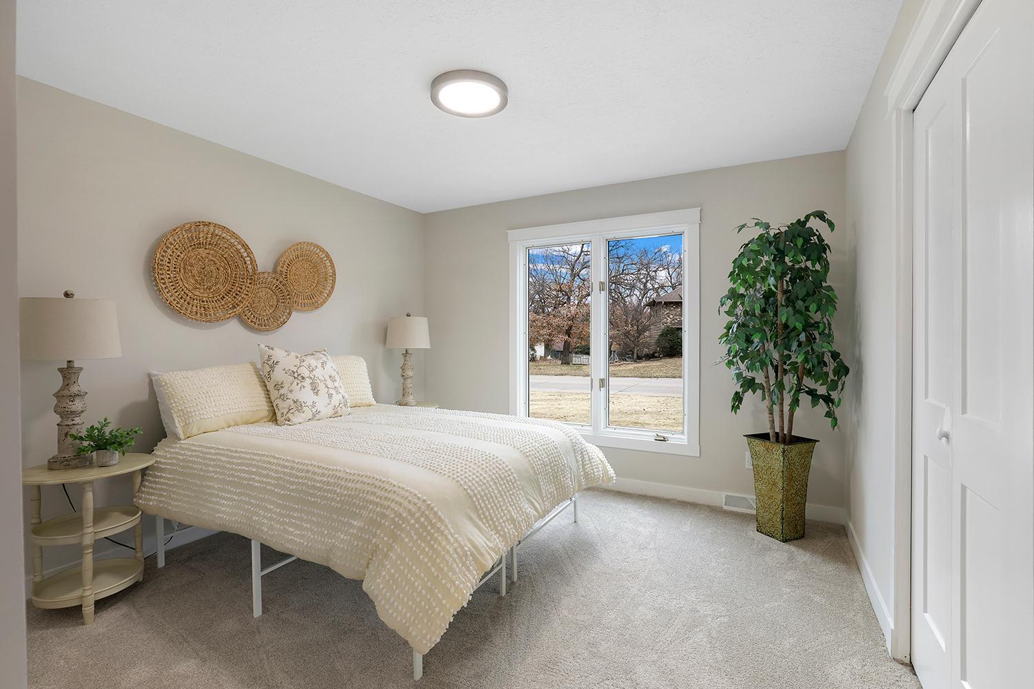 1496 N Innsbruck Drive, Minneapolis, Minnesota image 25