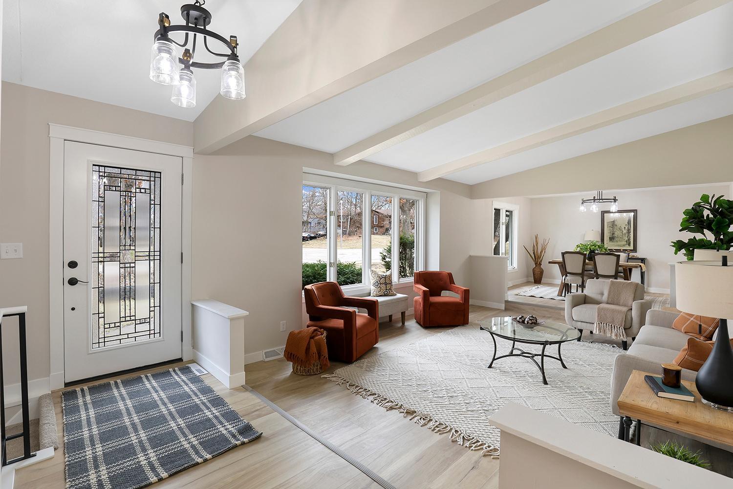 1496 N Innsbruck Drive, Minneapolis, Minnesota image 1