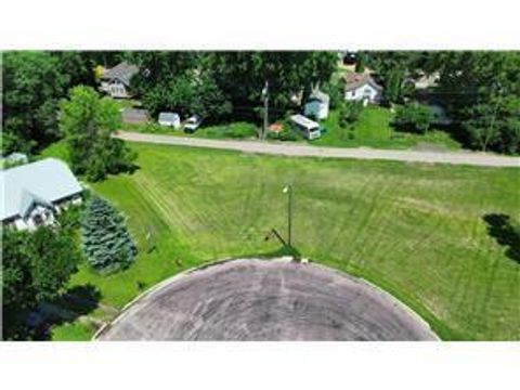 Vacant Land For Sale - 113 Parker Lane<br/> Redwood Falls, MN 56283