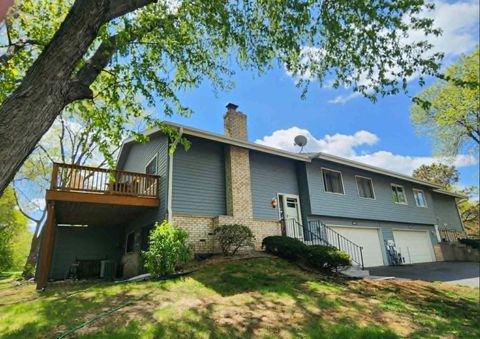 Homes For Sale - 3597 York Drive<br/> Saint Paul, MN 55125