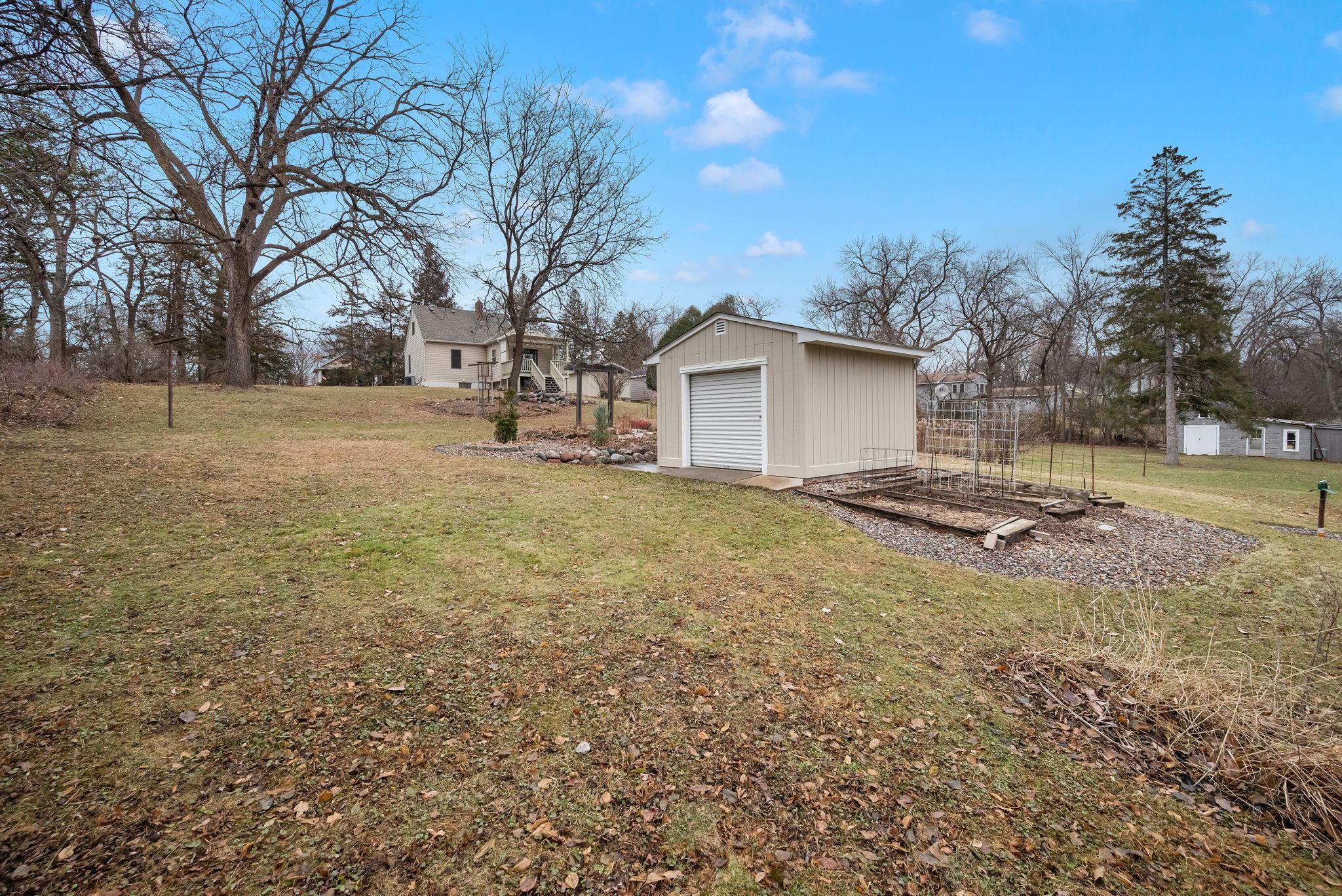 10605 Belmont Road, Hopkins, Minnesota image 20