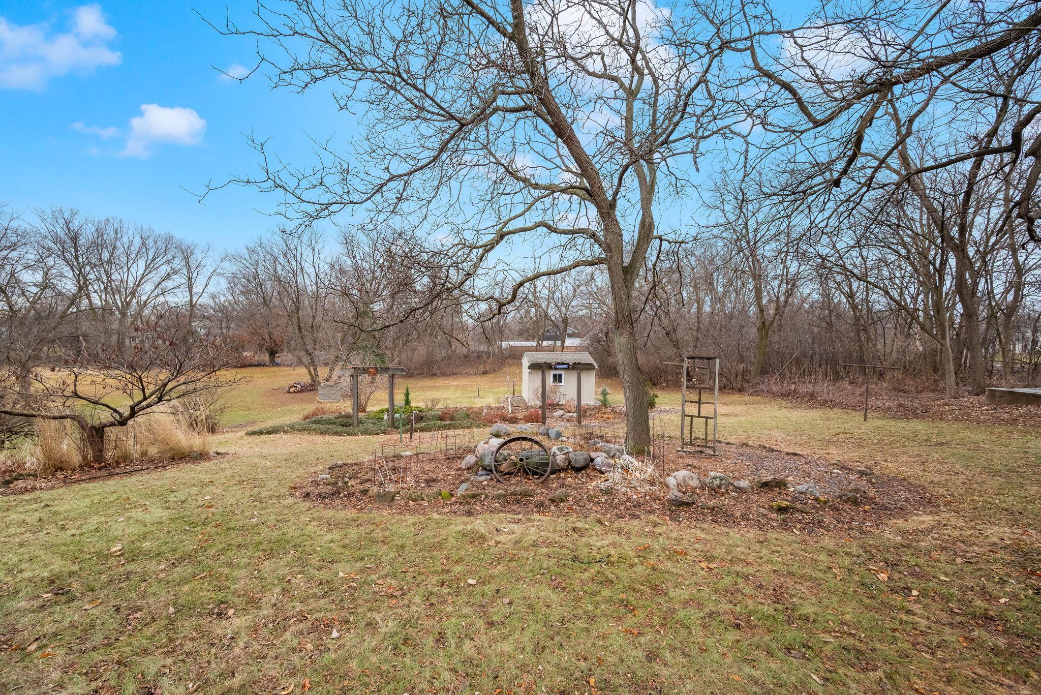 10605 Belmont Road, Hopkins, Minnesota image 15