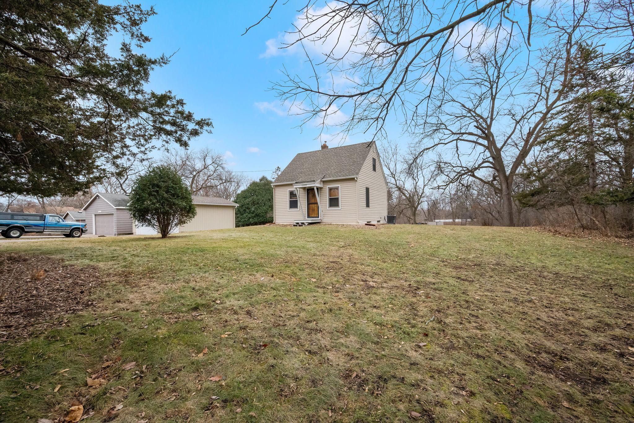 10605 Belmont Road, Hopkins, Minnesota image 9