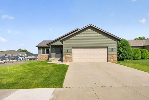 Homes For Sale - 4998 55th Avenue<br/> Rochester, MN 55901