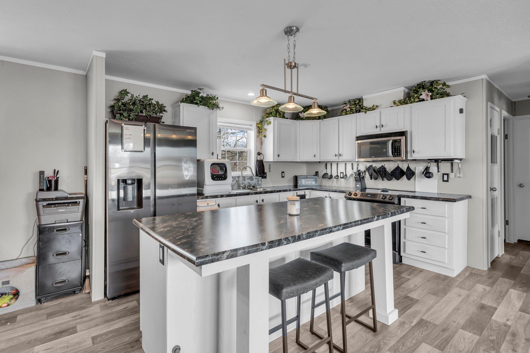 27939 Forest Boulevard, Wyoming, Minnesota image 1