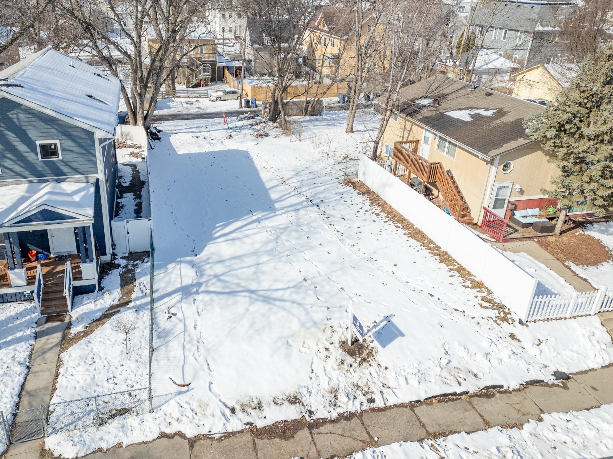 2629 Dupont Ave N-Minneapolis, MN-3.jpg