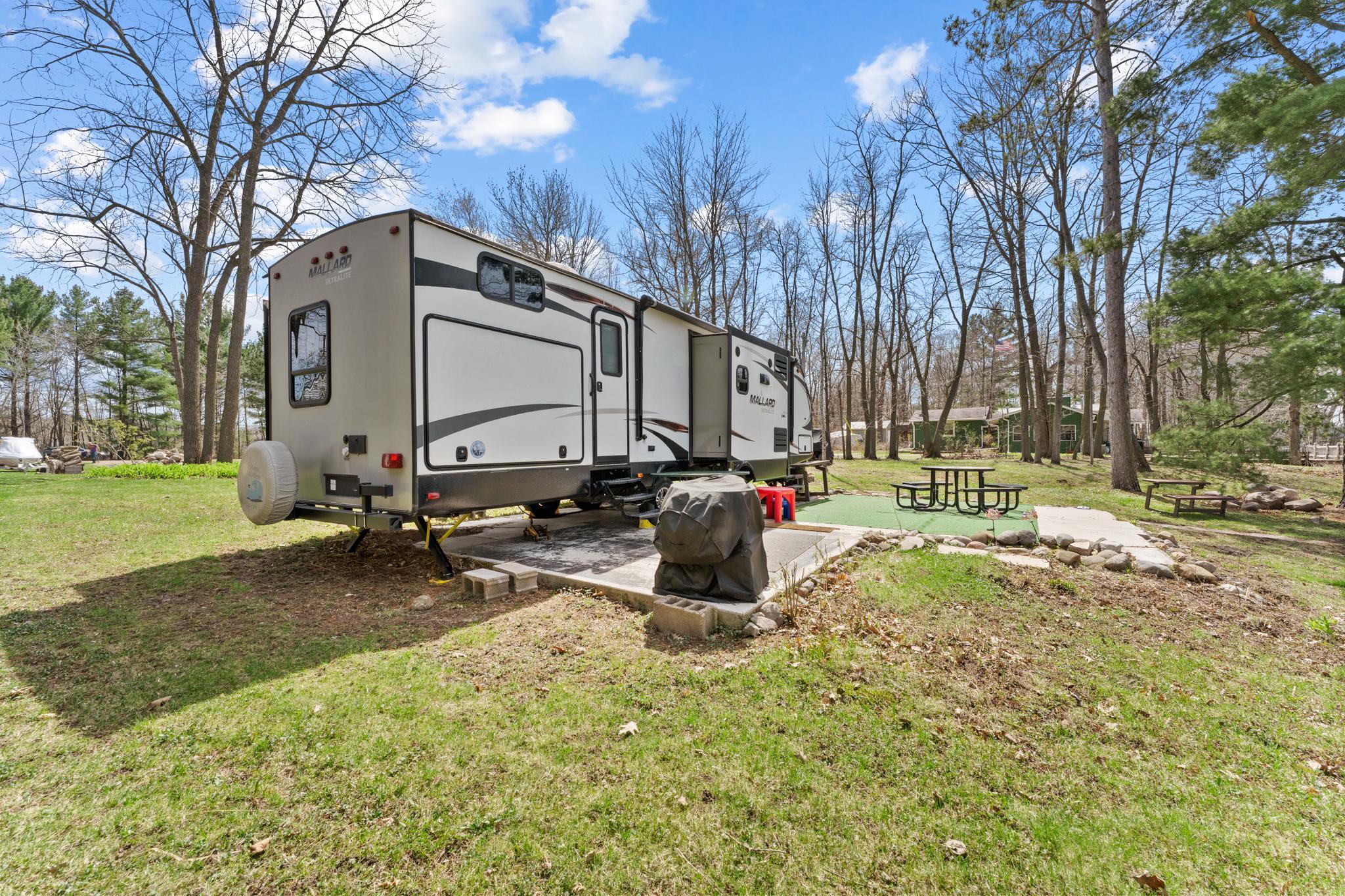 18767 N Lake Lane, Pine City, Minnesota image 15