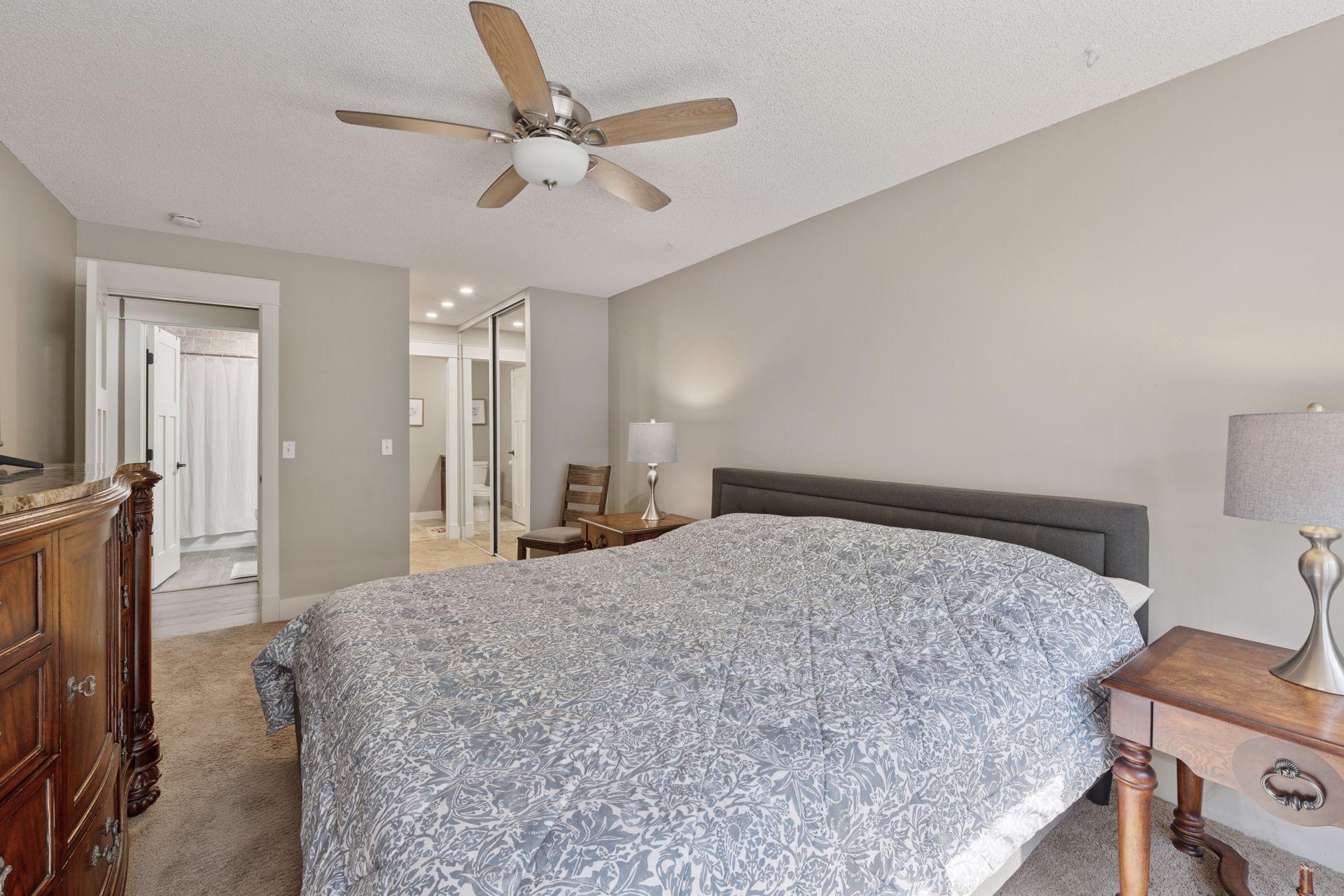 215 Barry Avenue #306, Wayzata, Minnesota image 12