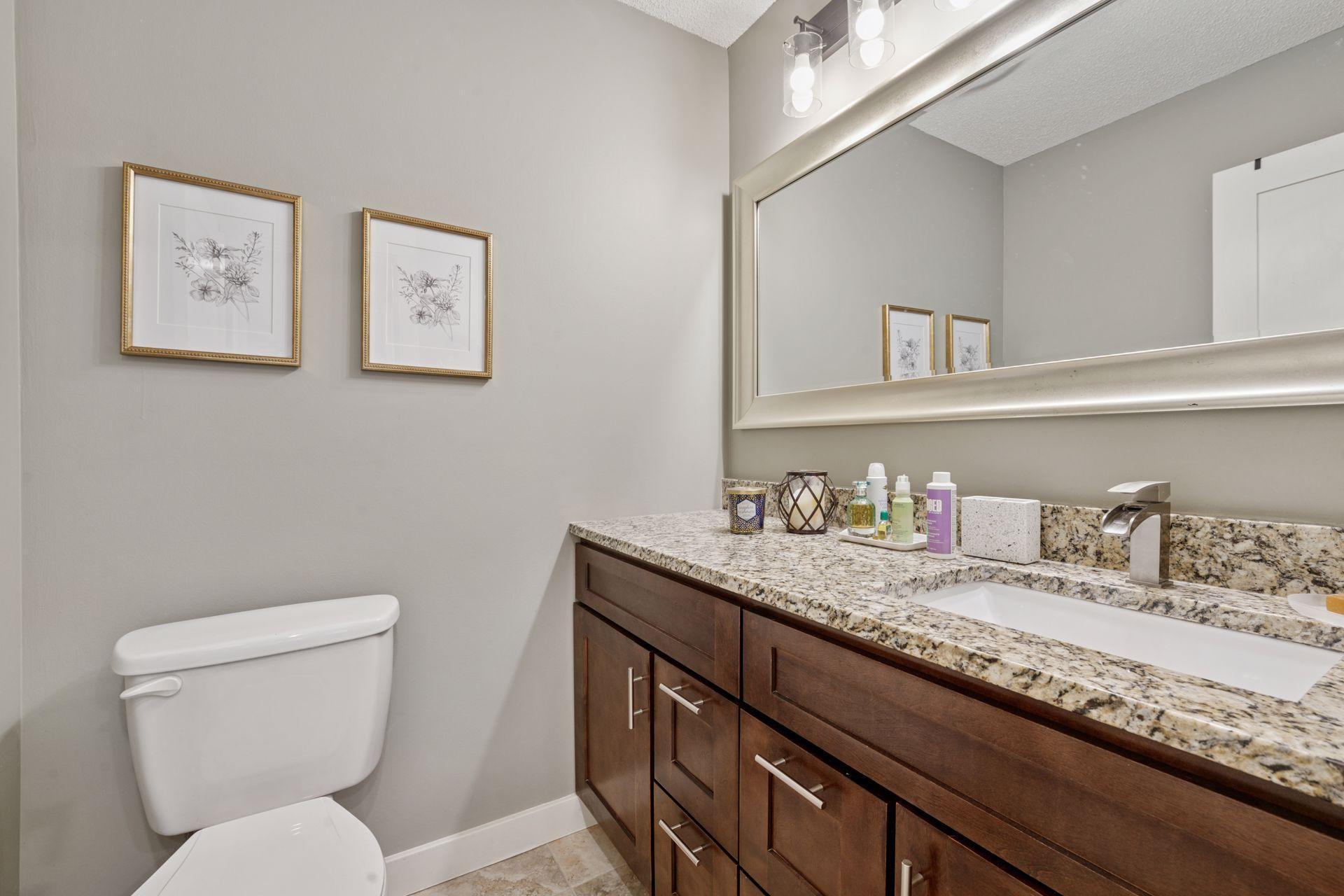 215 Barry Avenue #306, Wayzata, Minnesota image 14