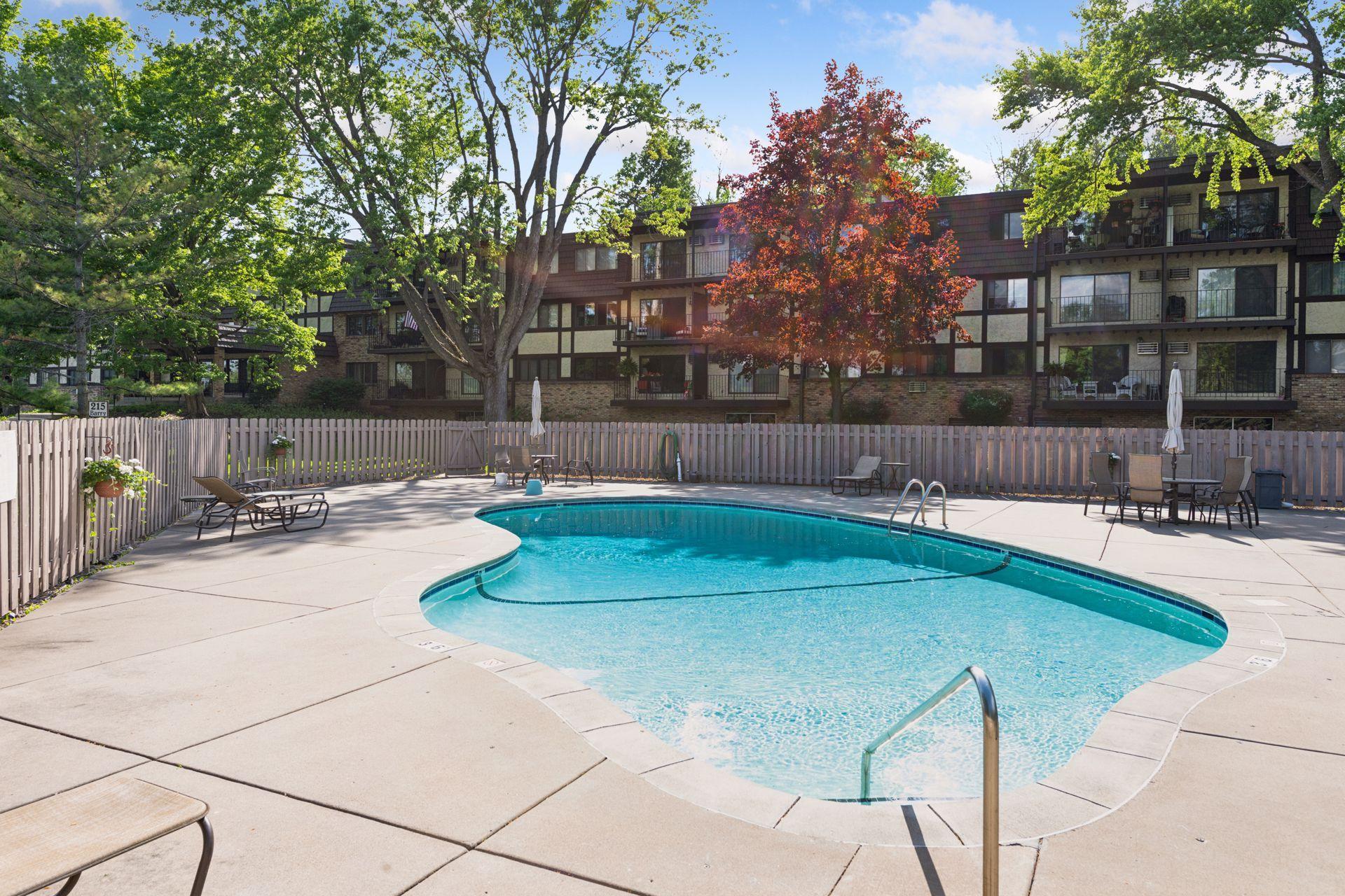 215 Barry Avenue #306, Wayzata, Minnesota image 21