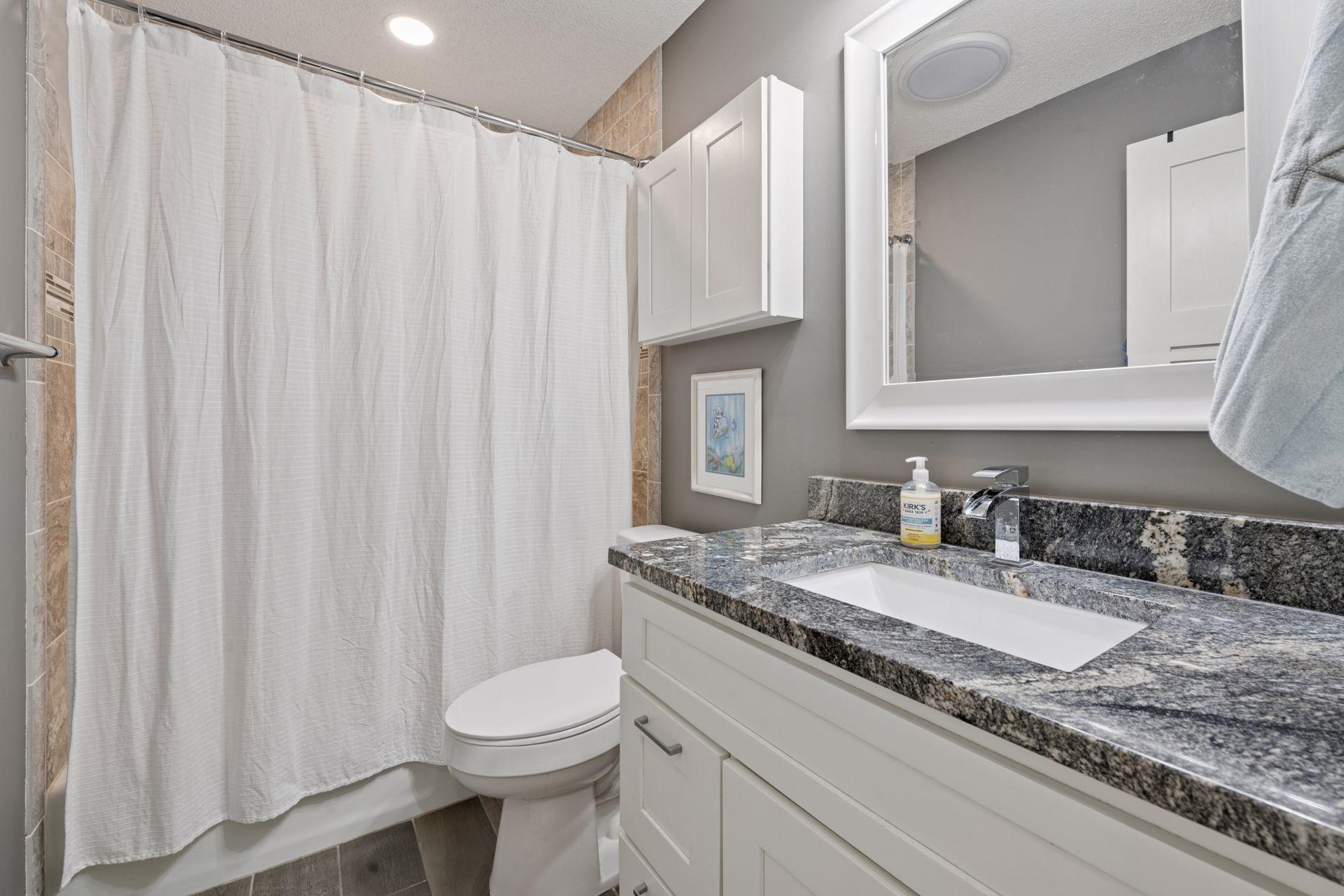 215 Barry Avenue #306, Wayzata, Minnesota image 15