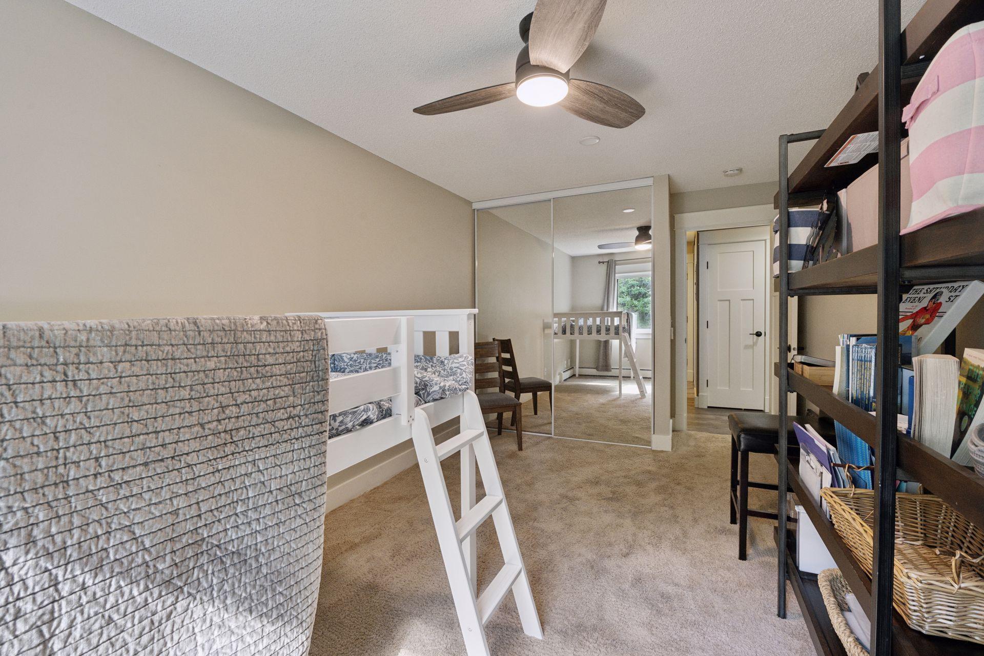 215 Barry Avenue #306, Wayzata, Minnesota image 17