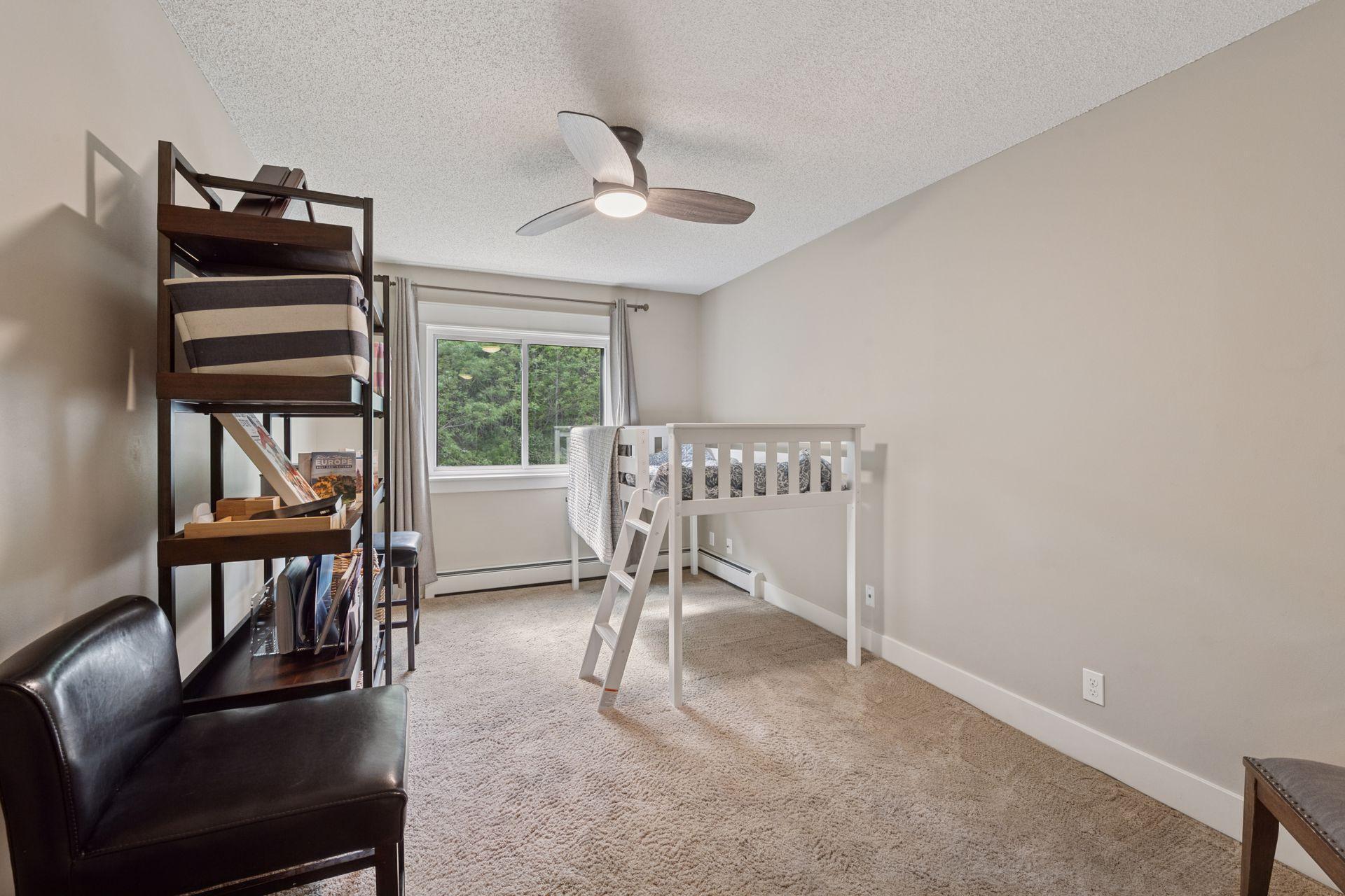 215 Barry Avenue #306, Wayzata, Minnesota image 16