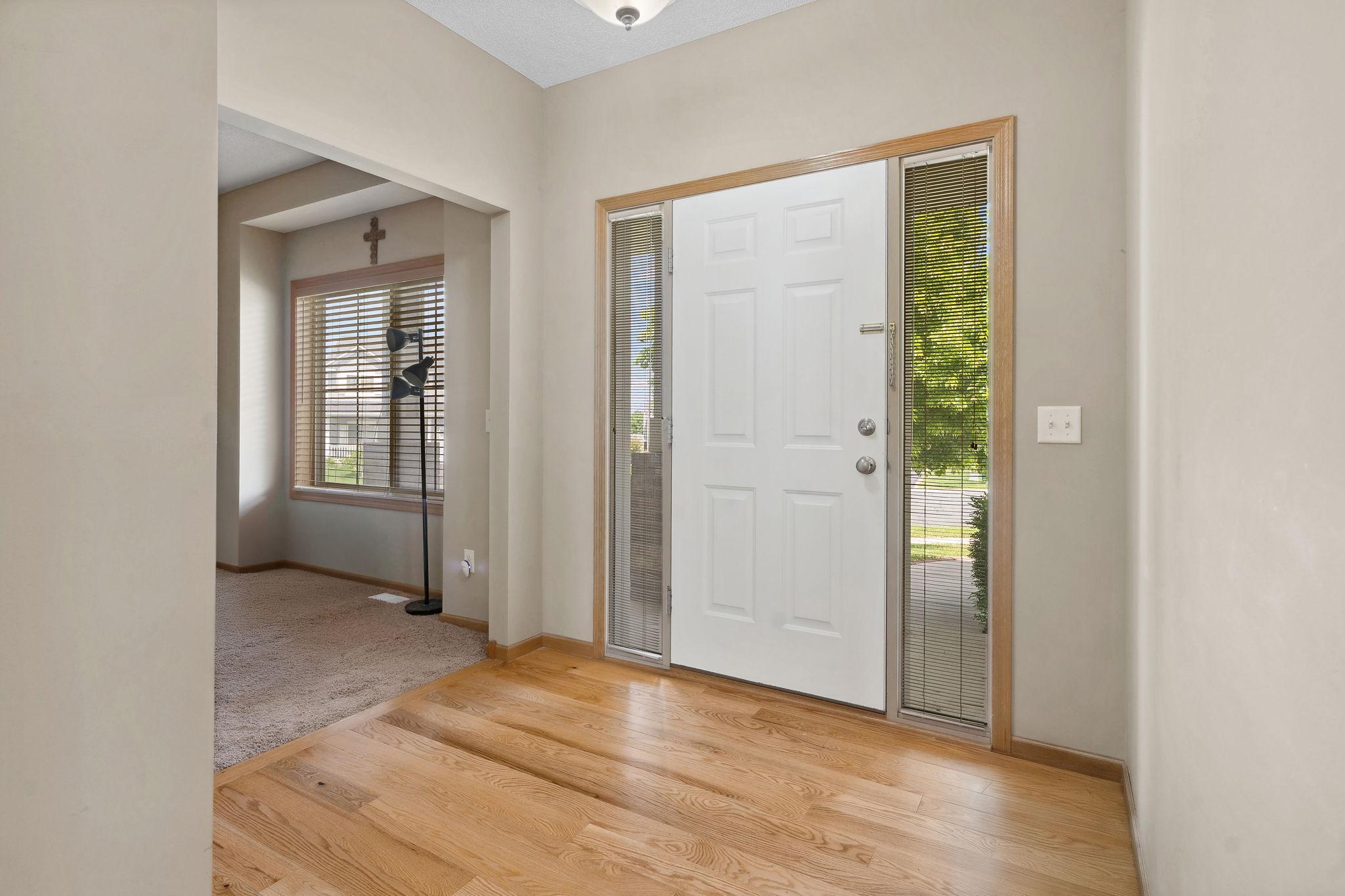 1750 Fox Run, Shakopee, Minnesota image 4