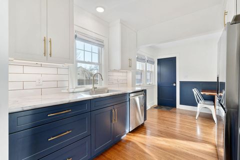 Homes For Sale - 301 W Oakland Avenue<br/> Mower County, Austin, MN 55912