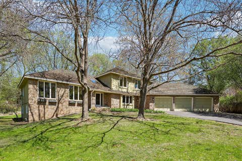 Homes For Sale - 16300 Adeline Lane<br/> Wayzata, MN 55391