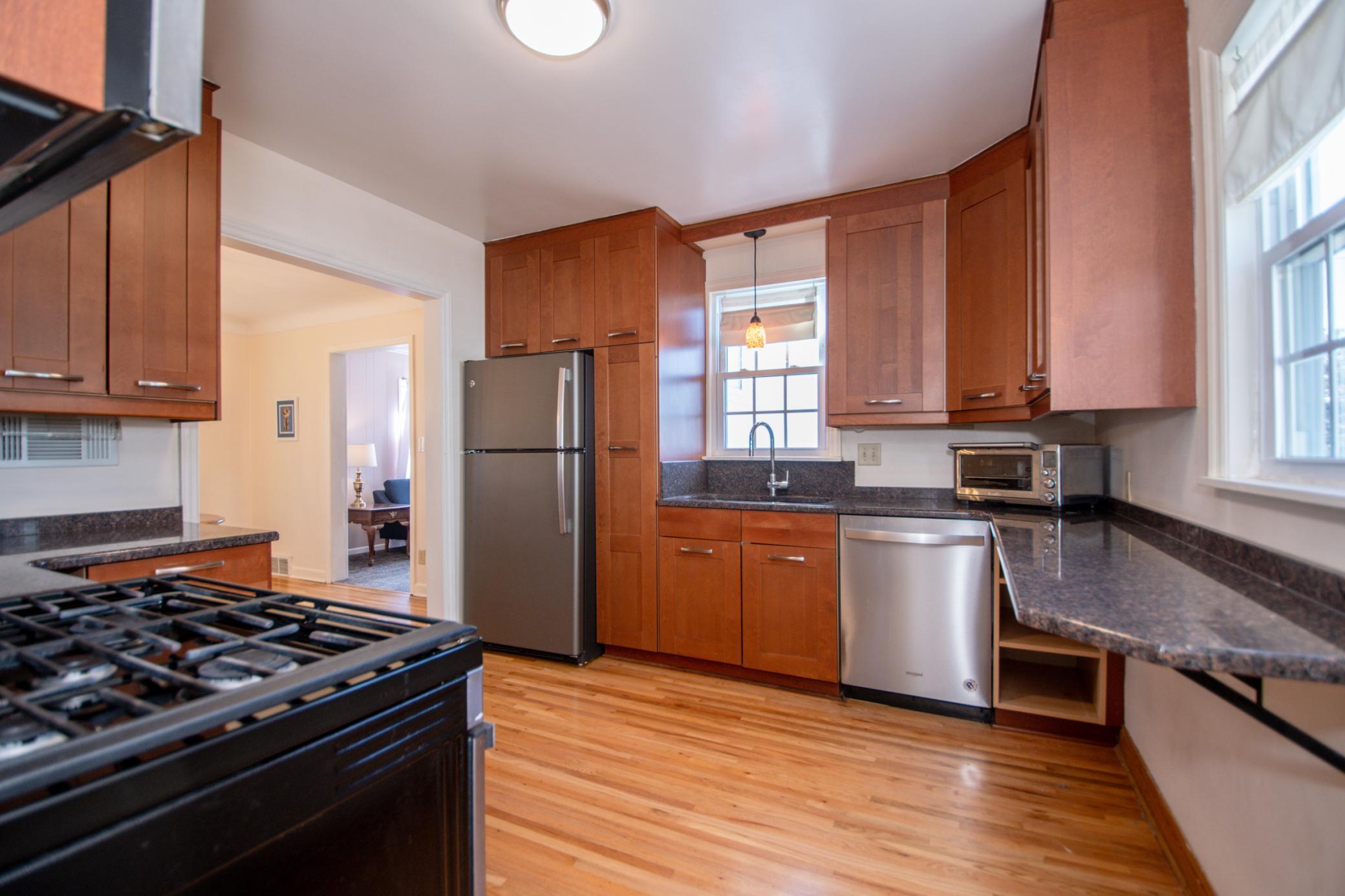 1904 Saunders Avenue, Saint Paul, Minnesota image 9