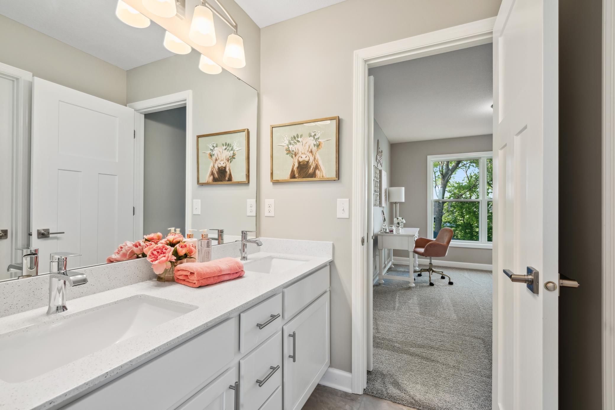 18136 Hounds Drive, Lakeville, Minnesota image 14