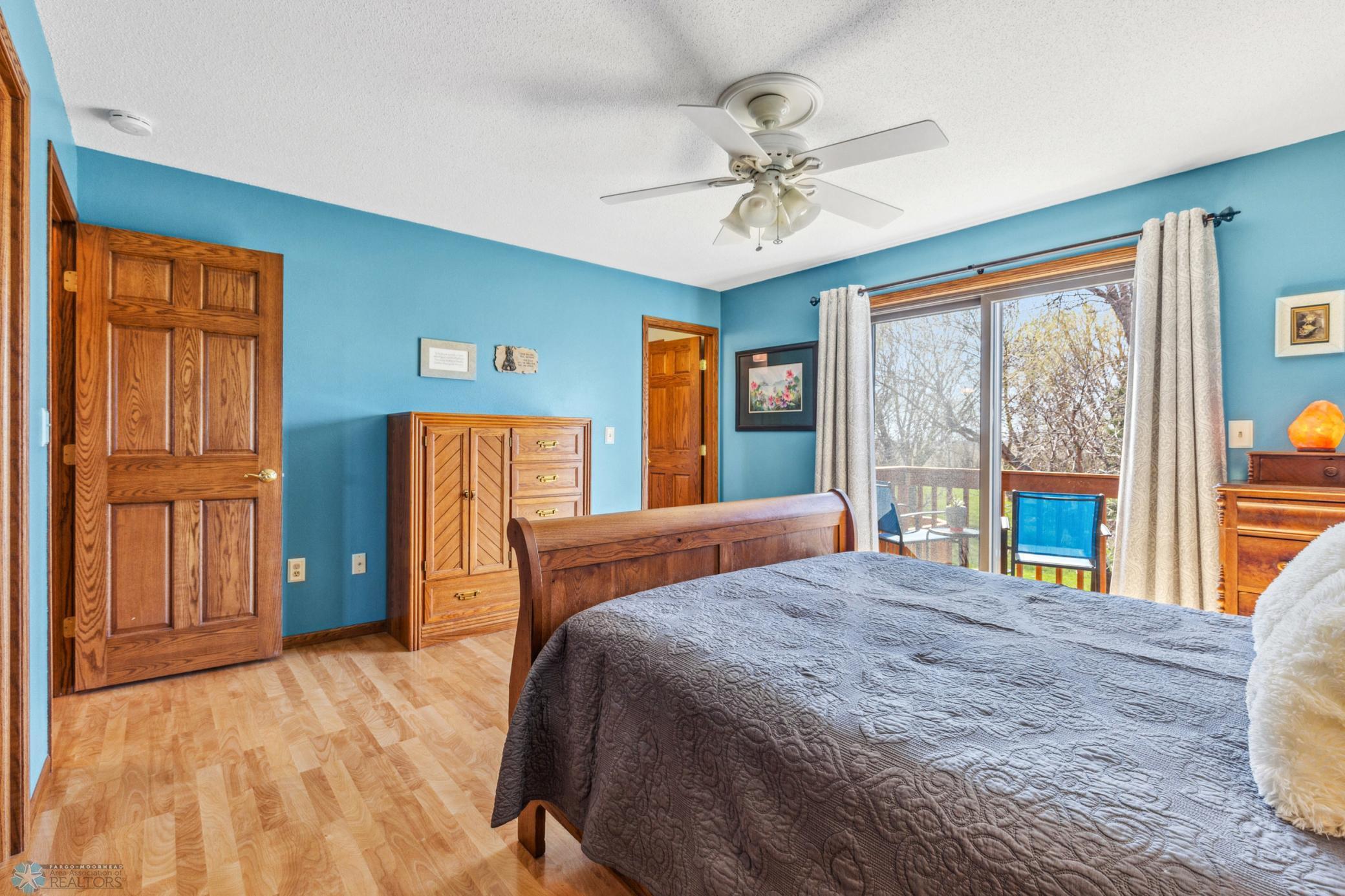 8211 28th Street, Moorhead, Minnesota image 20