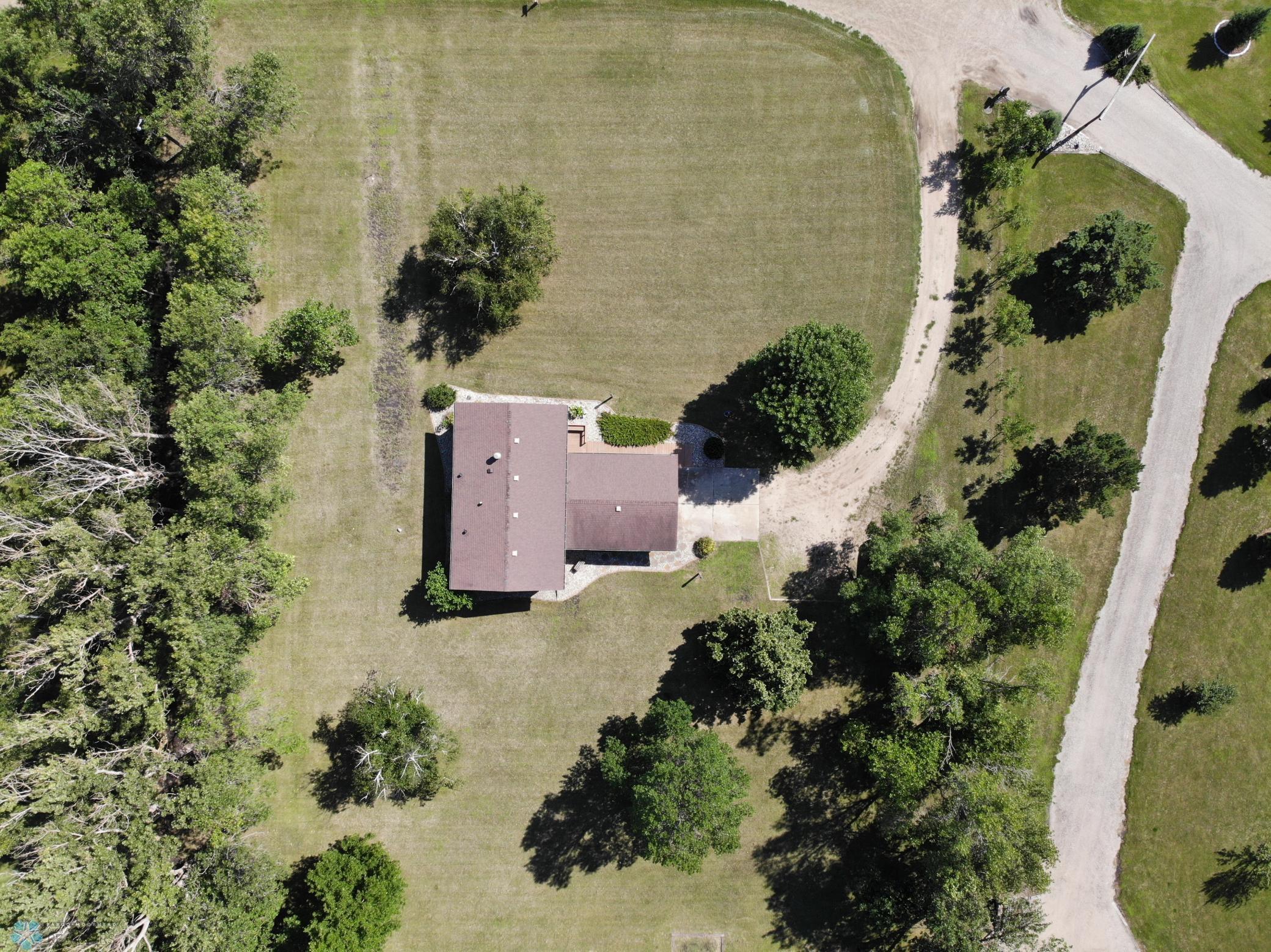 Valley City, North Dakota 58072, United States, 3 Bedrooms Bedrooms, ,2 BathroomsBathrooms,Residential,Pending,191078