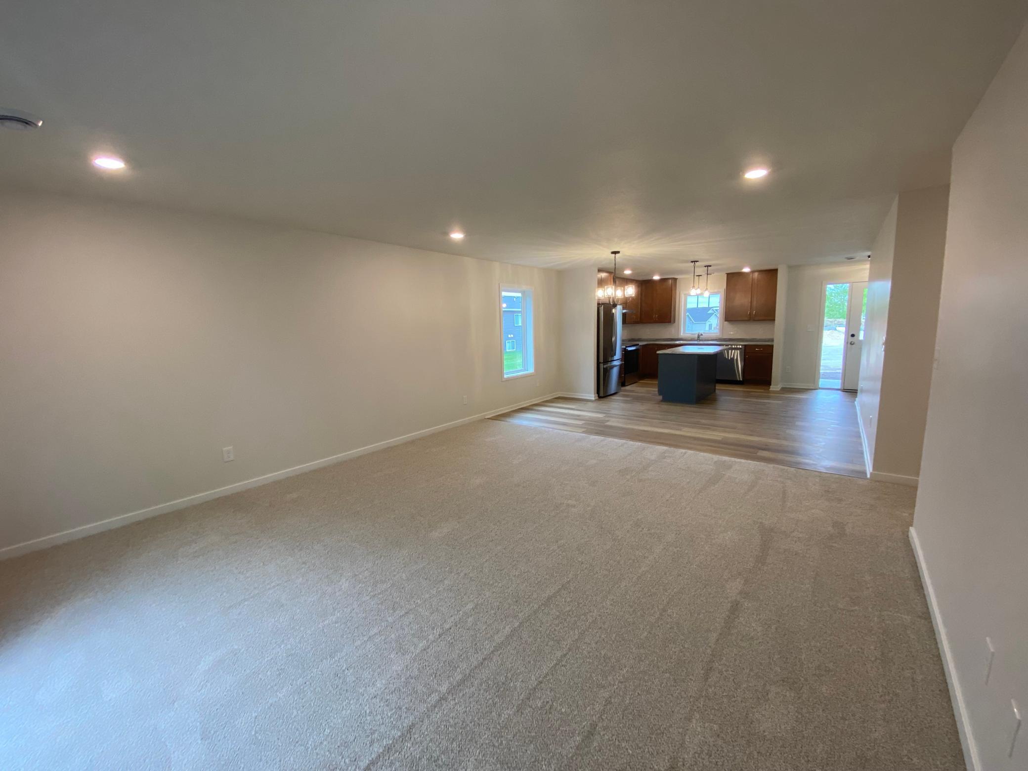 1086 Falcon Road, Rochester, Minnesota image 8
