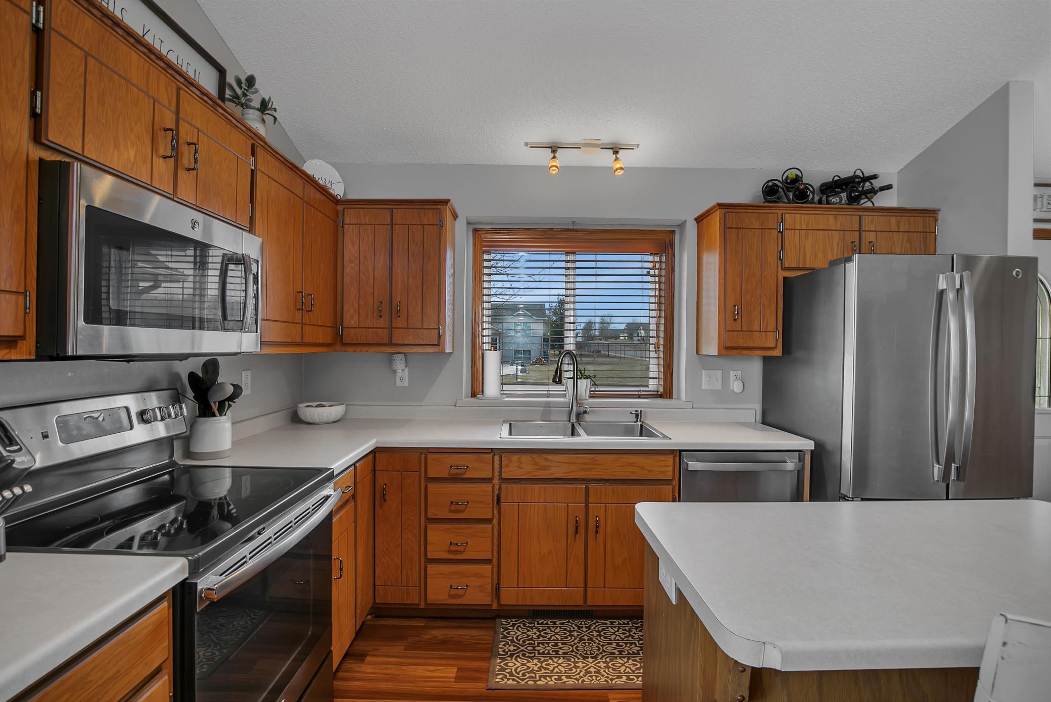 607 Hackberry Drive, Saint Joseph, Minnesota image 6